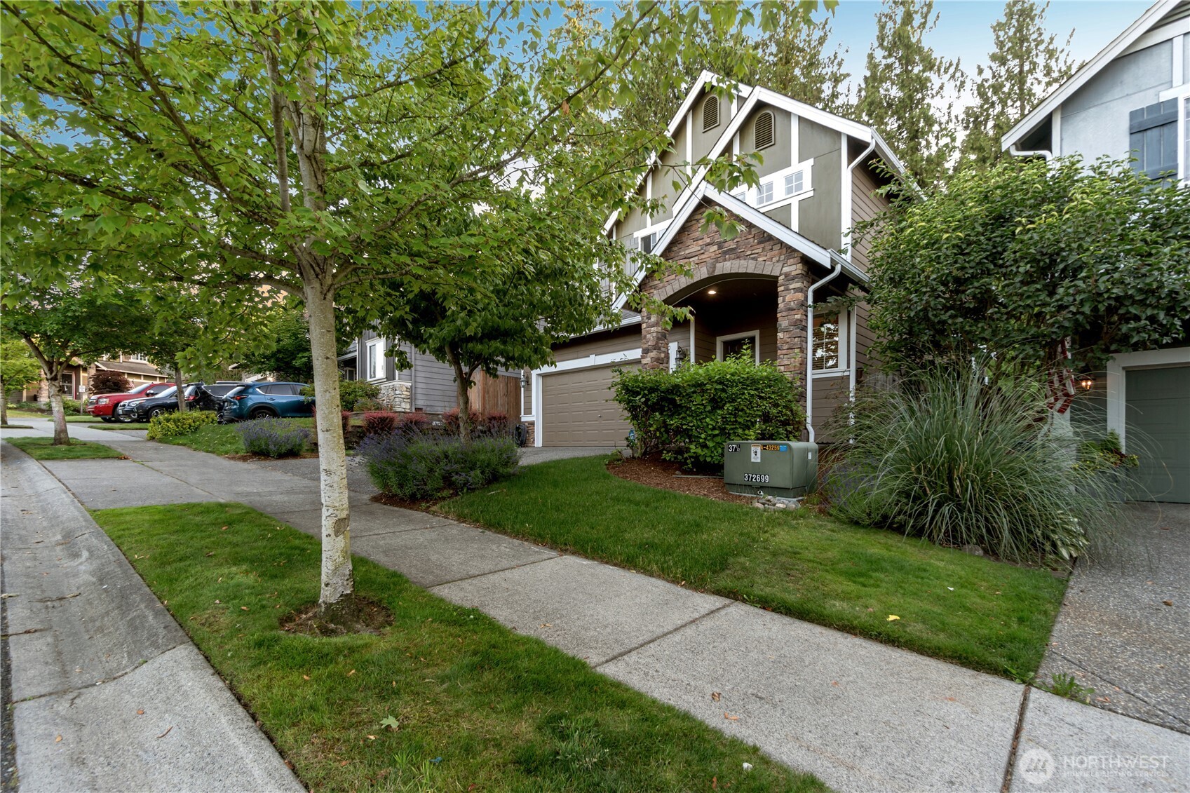 11820 62nd Avenue Property Photo 2