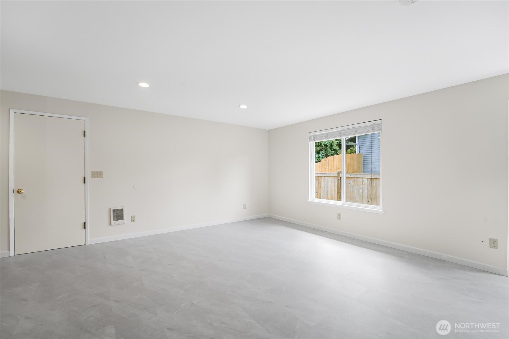 745 Erik Way Property Photo 12