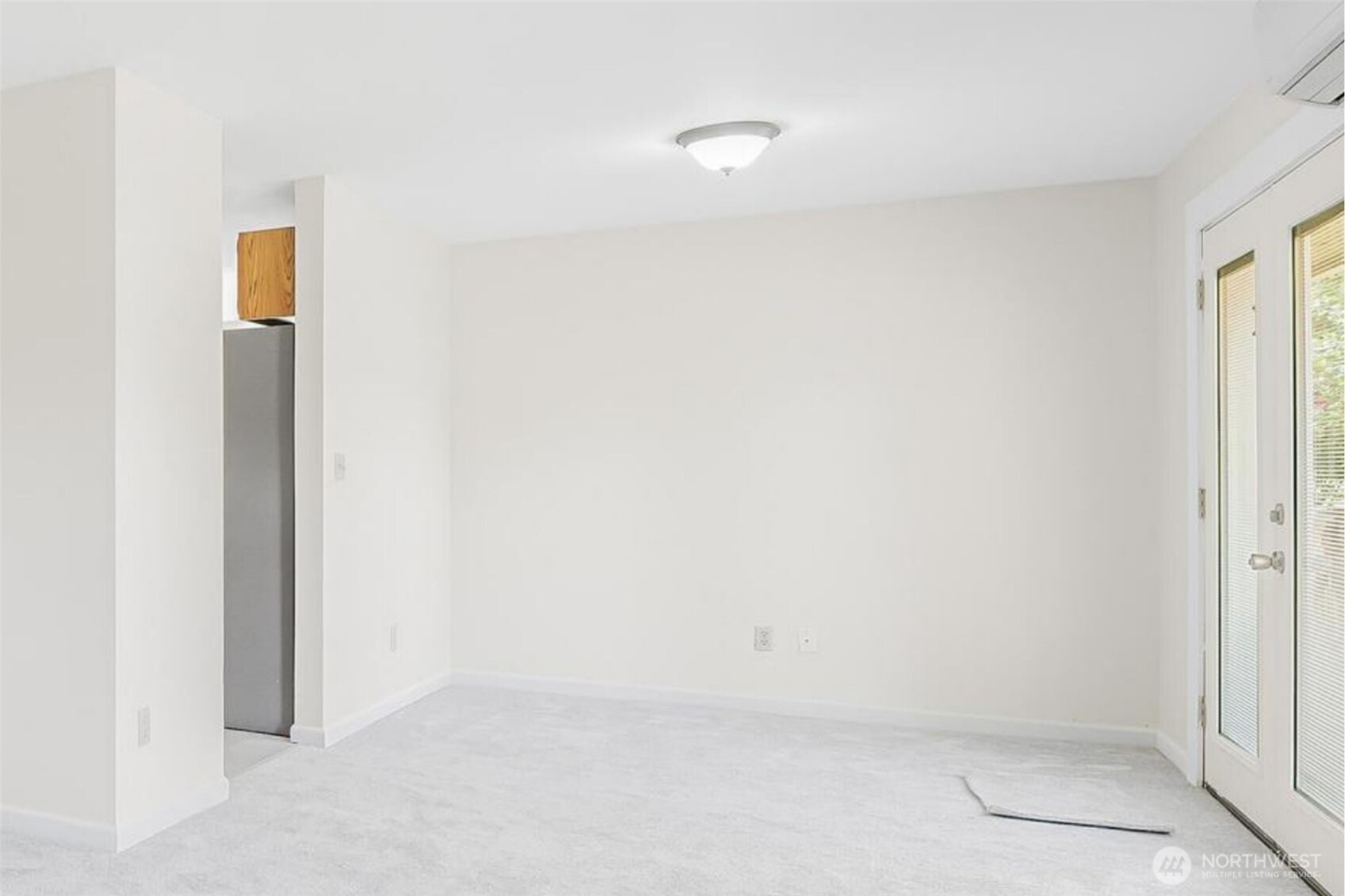 745 Erik Way Property Photo 31