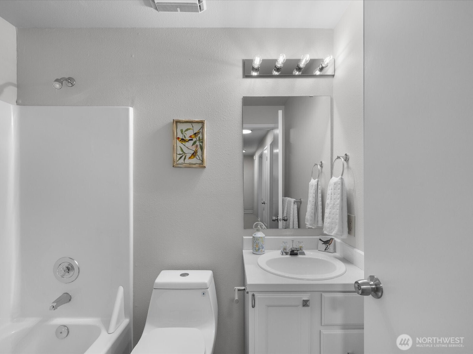 15931 2nd Place Property Photo 17