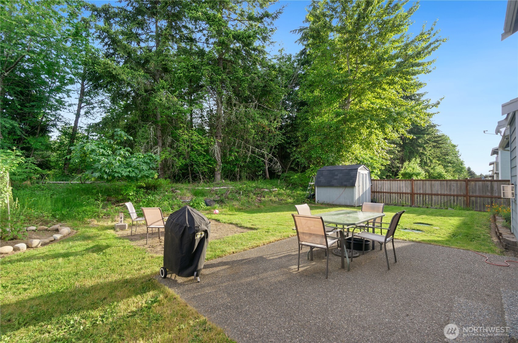 19712 207th Street Ct Property Photo 4