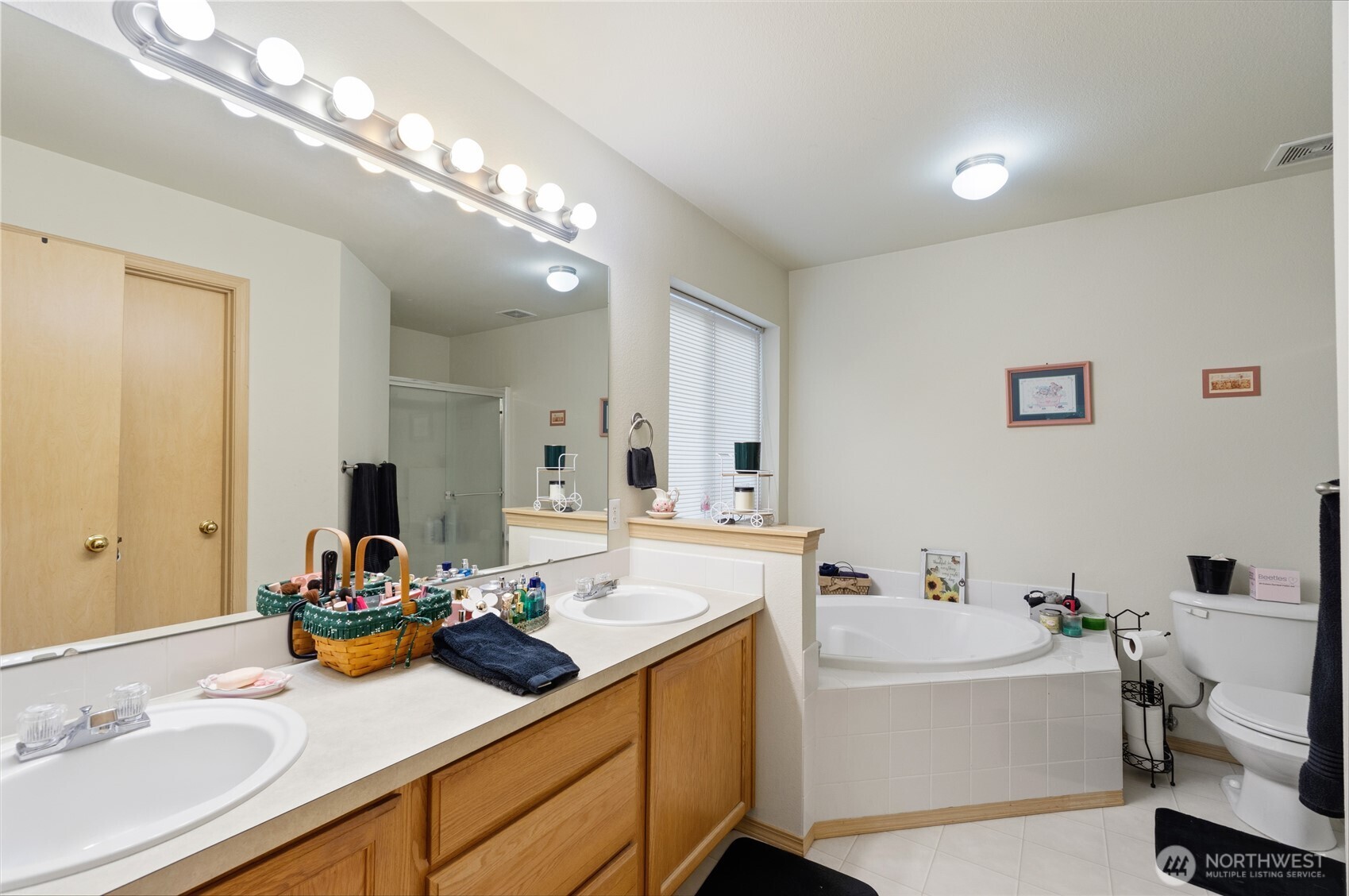 19712 207th Street Ct Property Photo 14