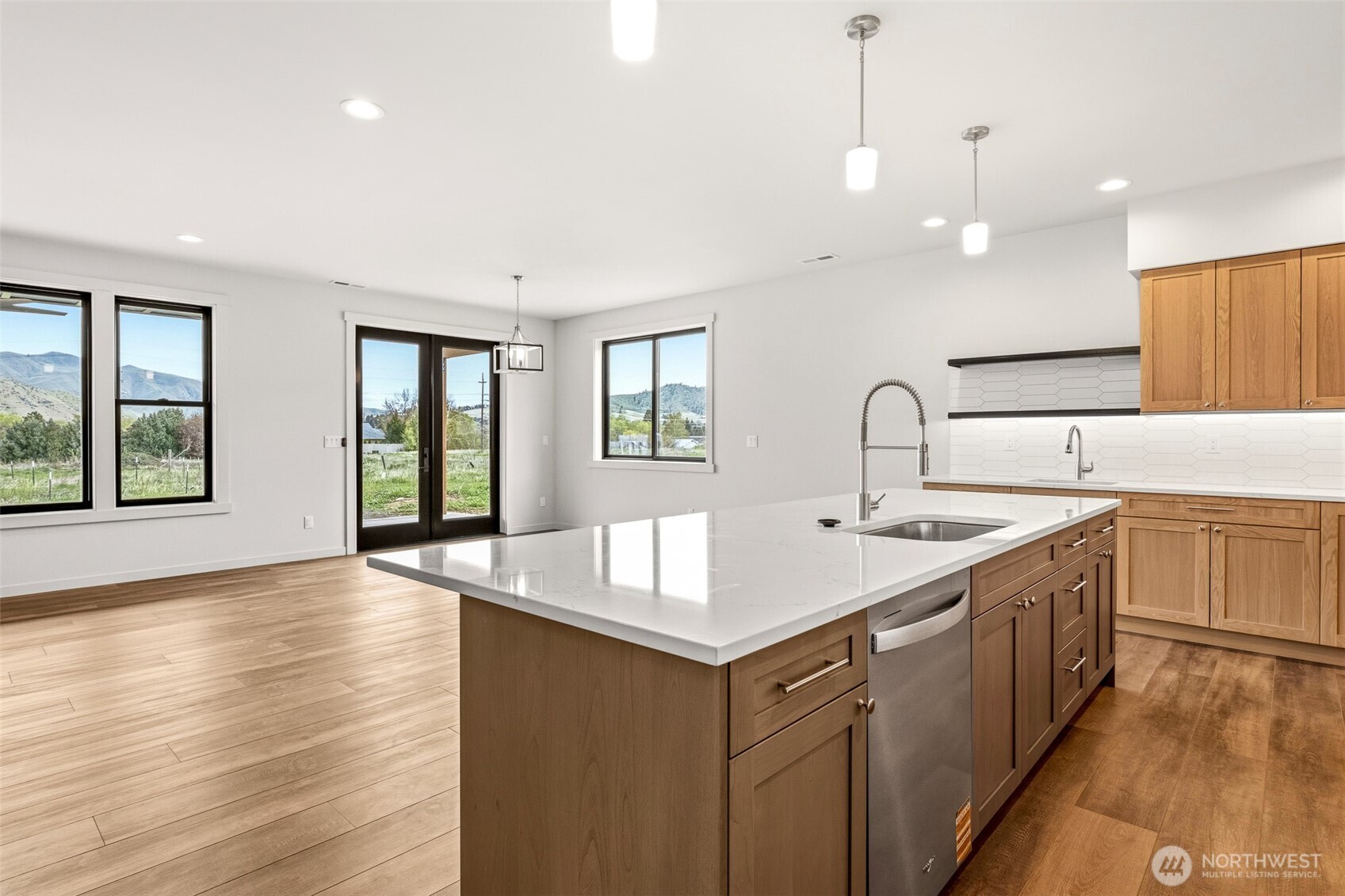 131 Fruitful Place Property Photo 9