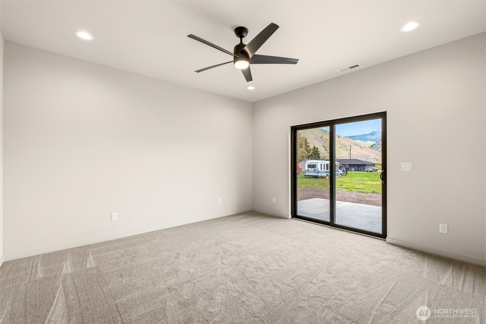 131 Fruitful Place Property Photo 24