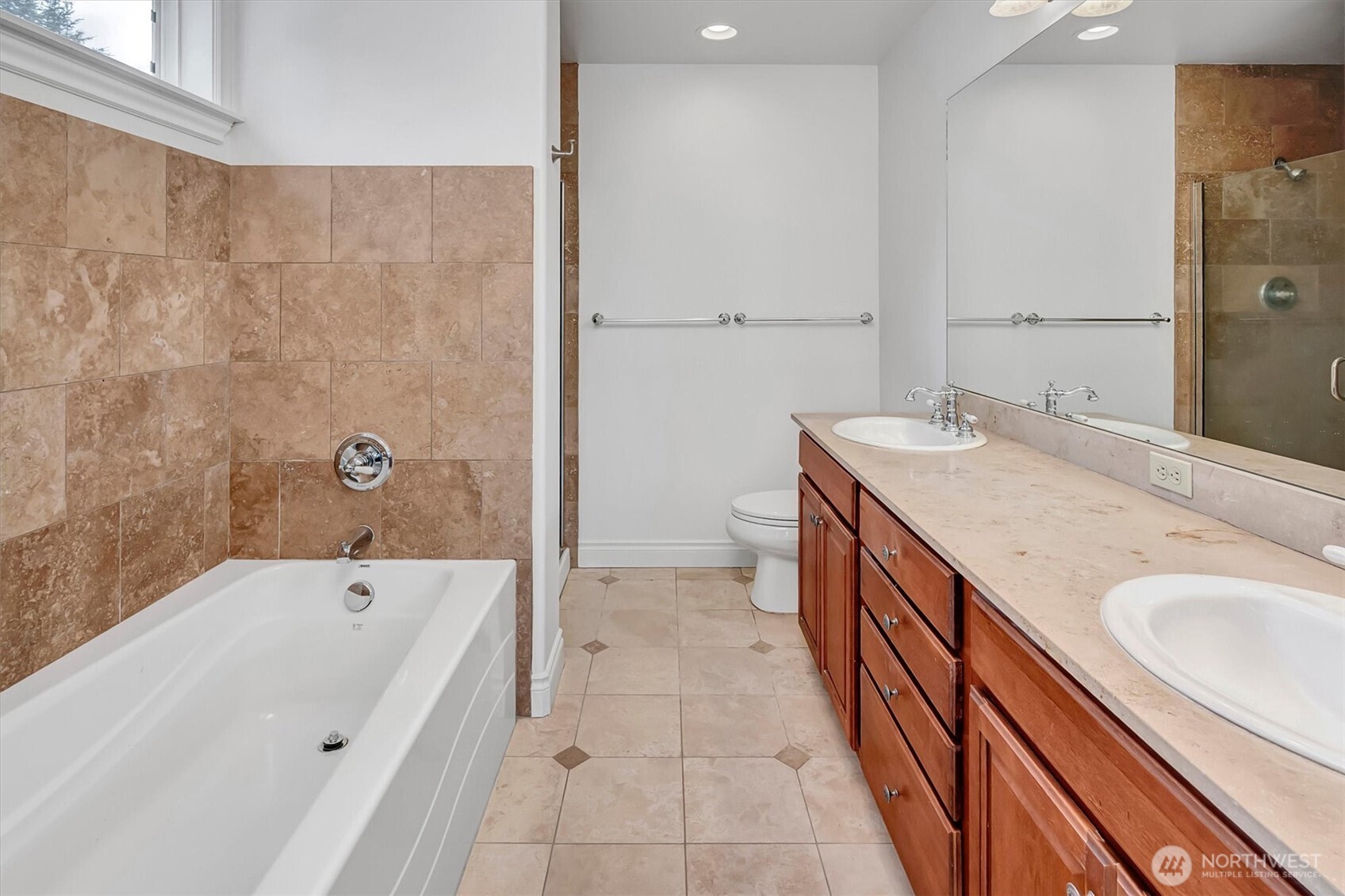 275 E Sunset Way 1a Property Photo 18