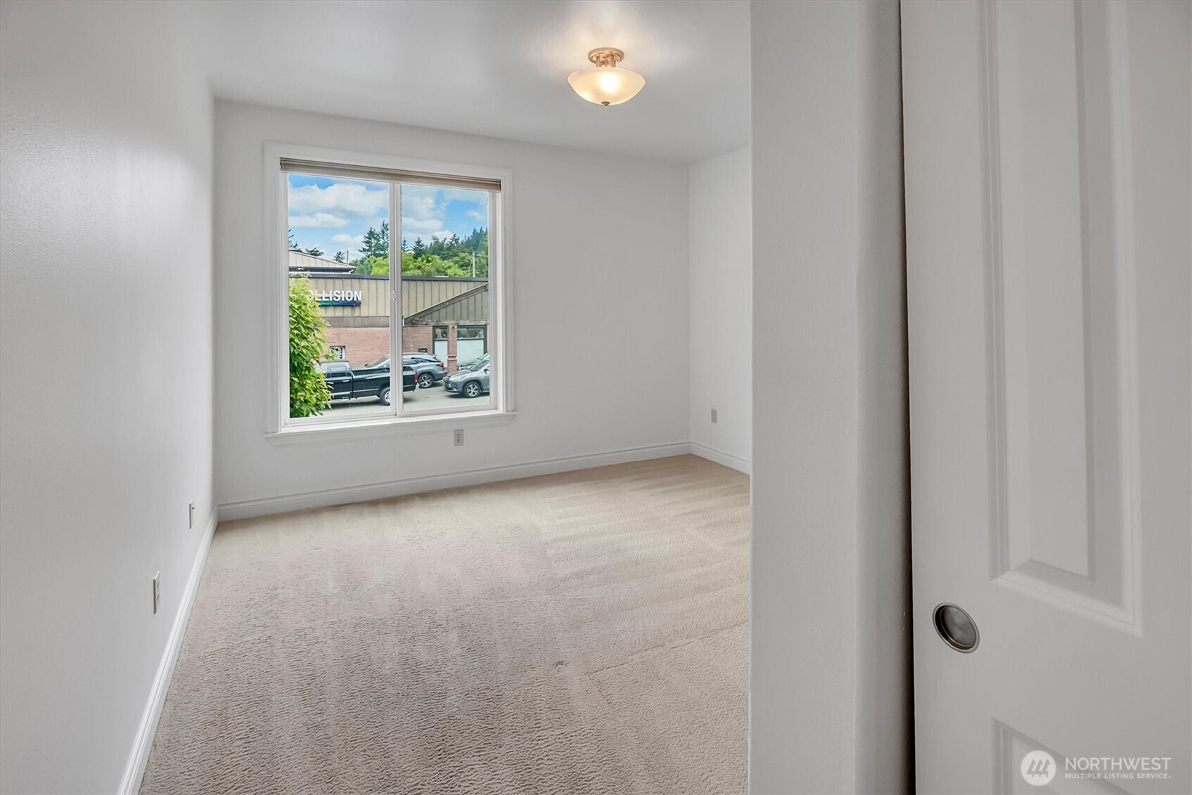 275 E Sunset Way 1a Property Photo 21