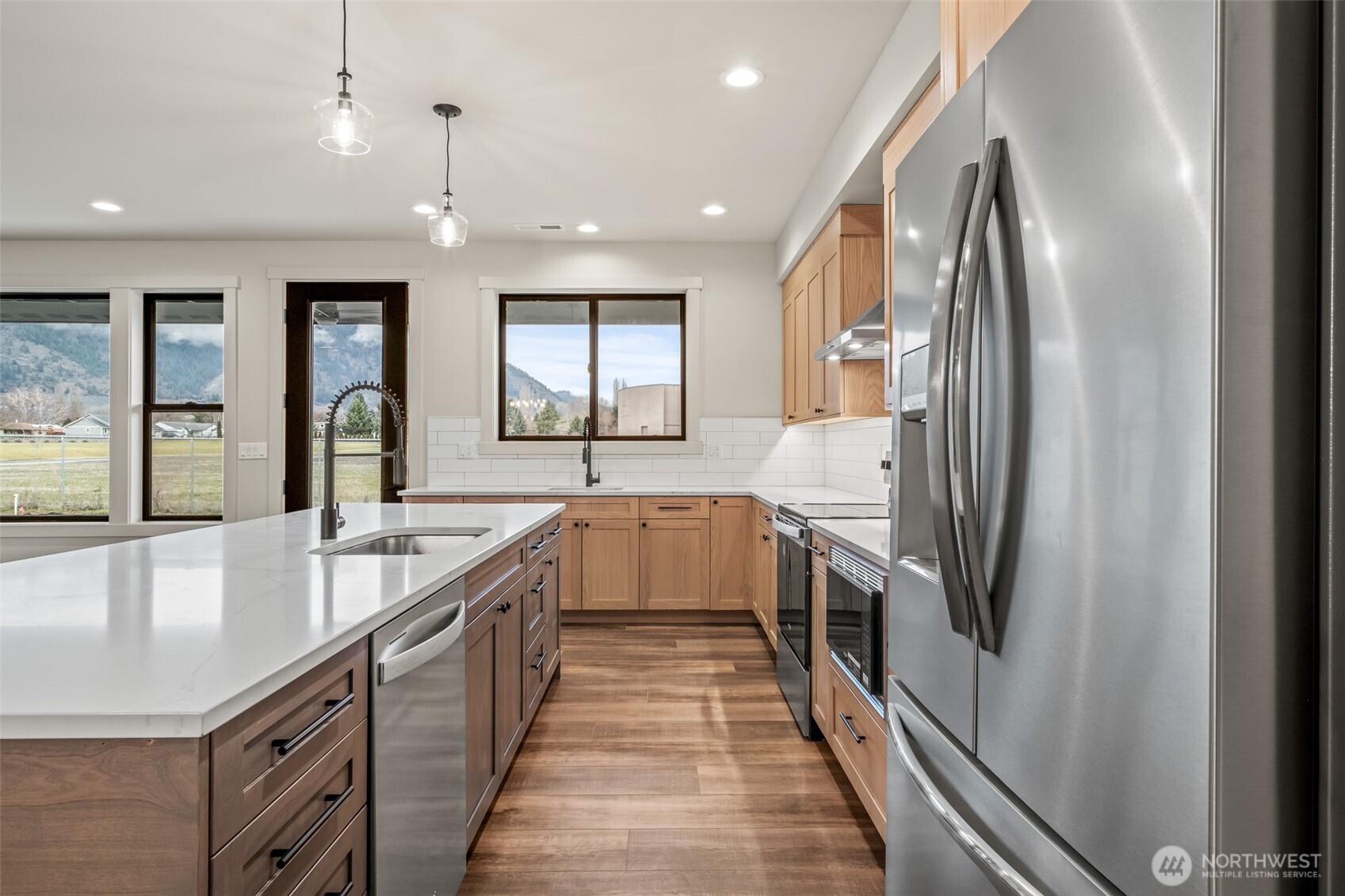 130 Fruitful Place Property Photo 7