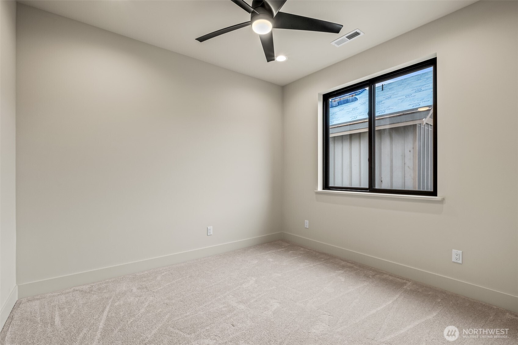 130 Fruitful Place Property Photo 26
