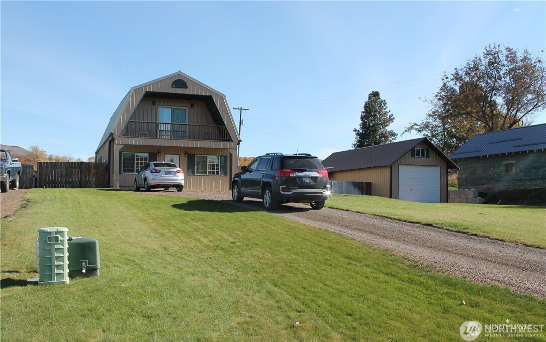 27 Orchard Loop Property Photo 4