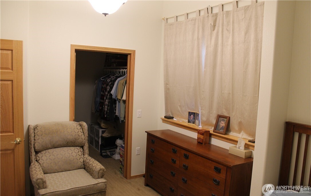 27 Orchard Loop Property Photo 14