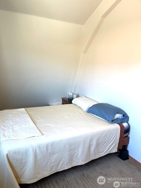 27 Orchard Loop Property Photo 17