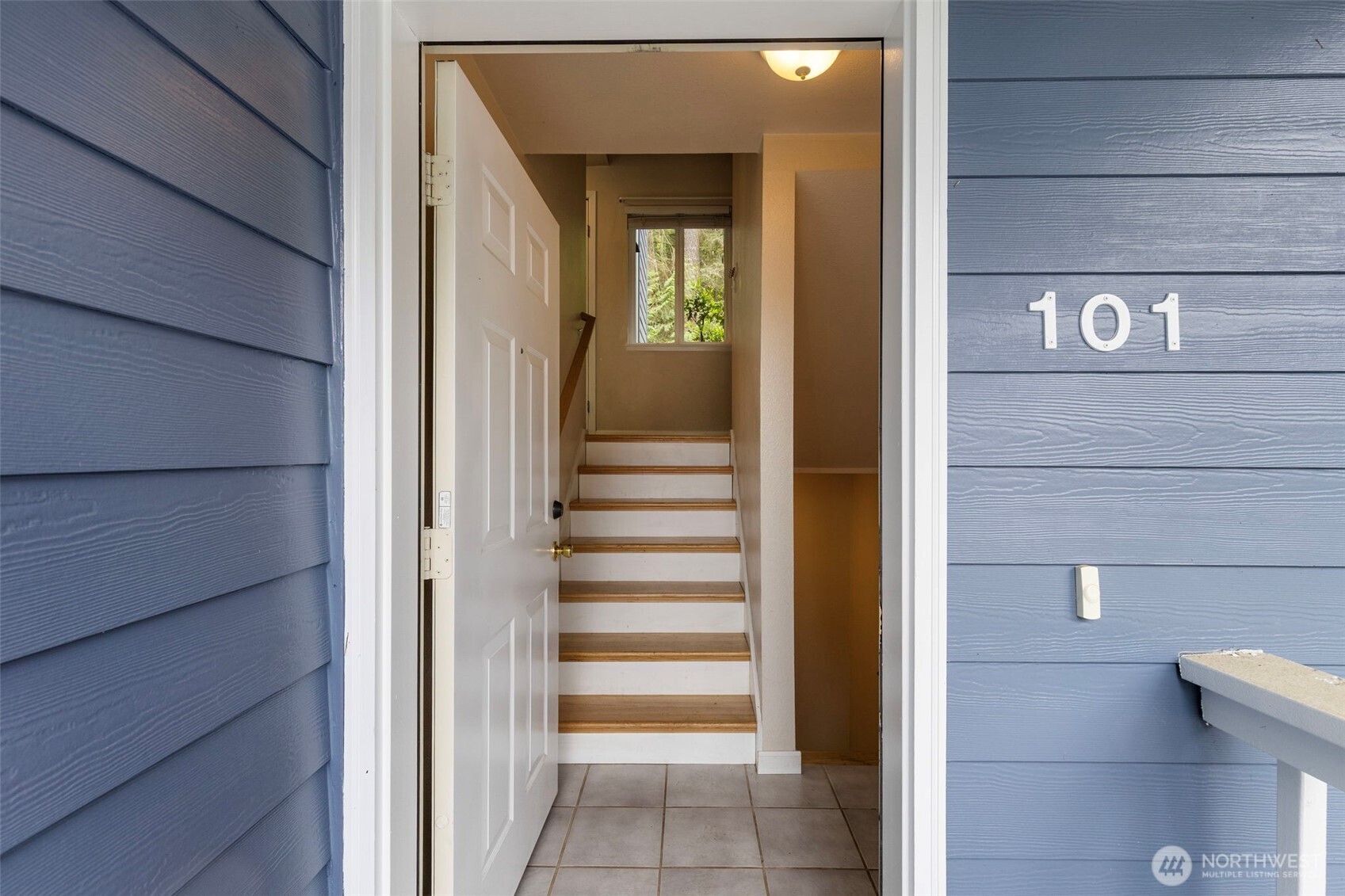 1307 Nw Slate Lane 101 Property Photo 3