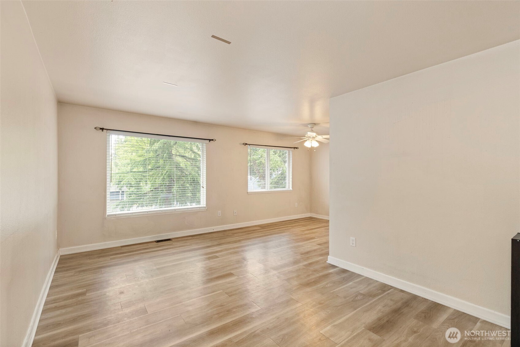 1307 Nw Slate Lane 101 Property Photo 4