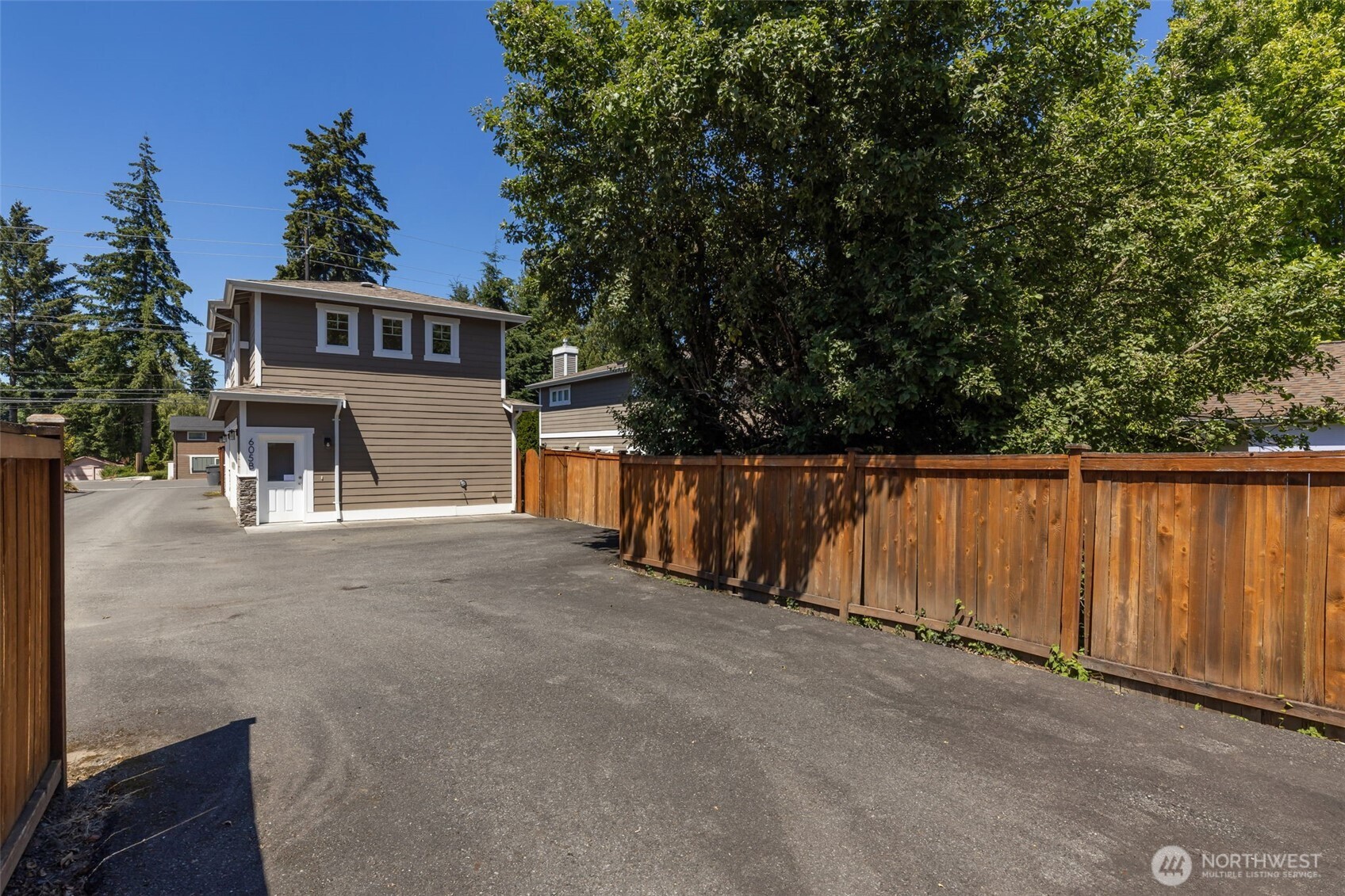 605 11th Avenue Property Photo 37