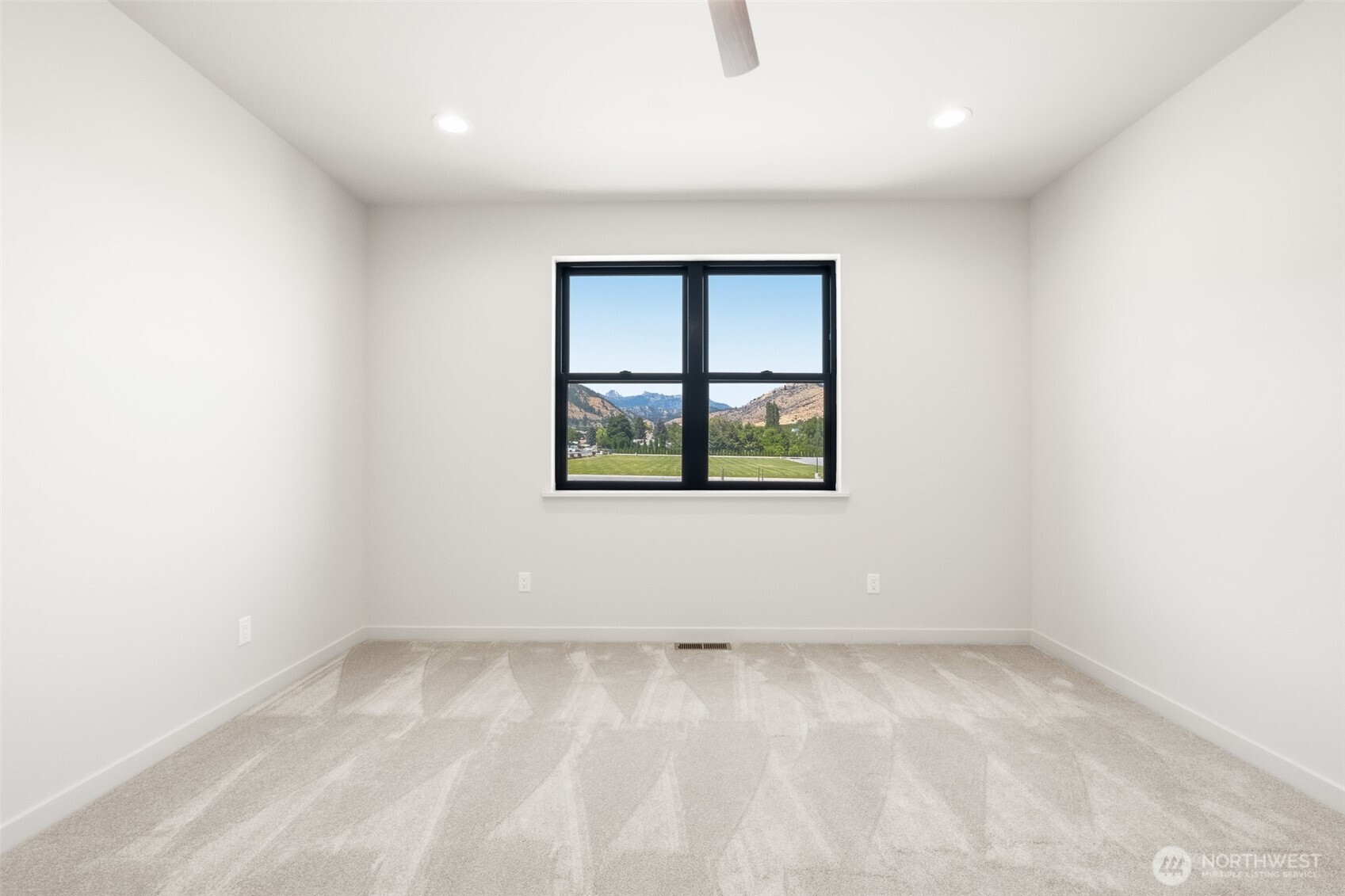 106 Fruitful Place Property Photo 14