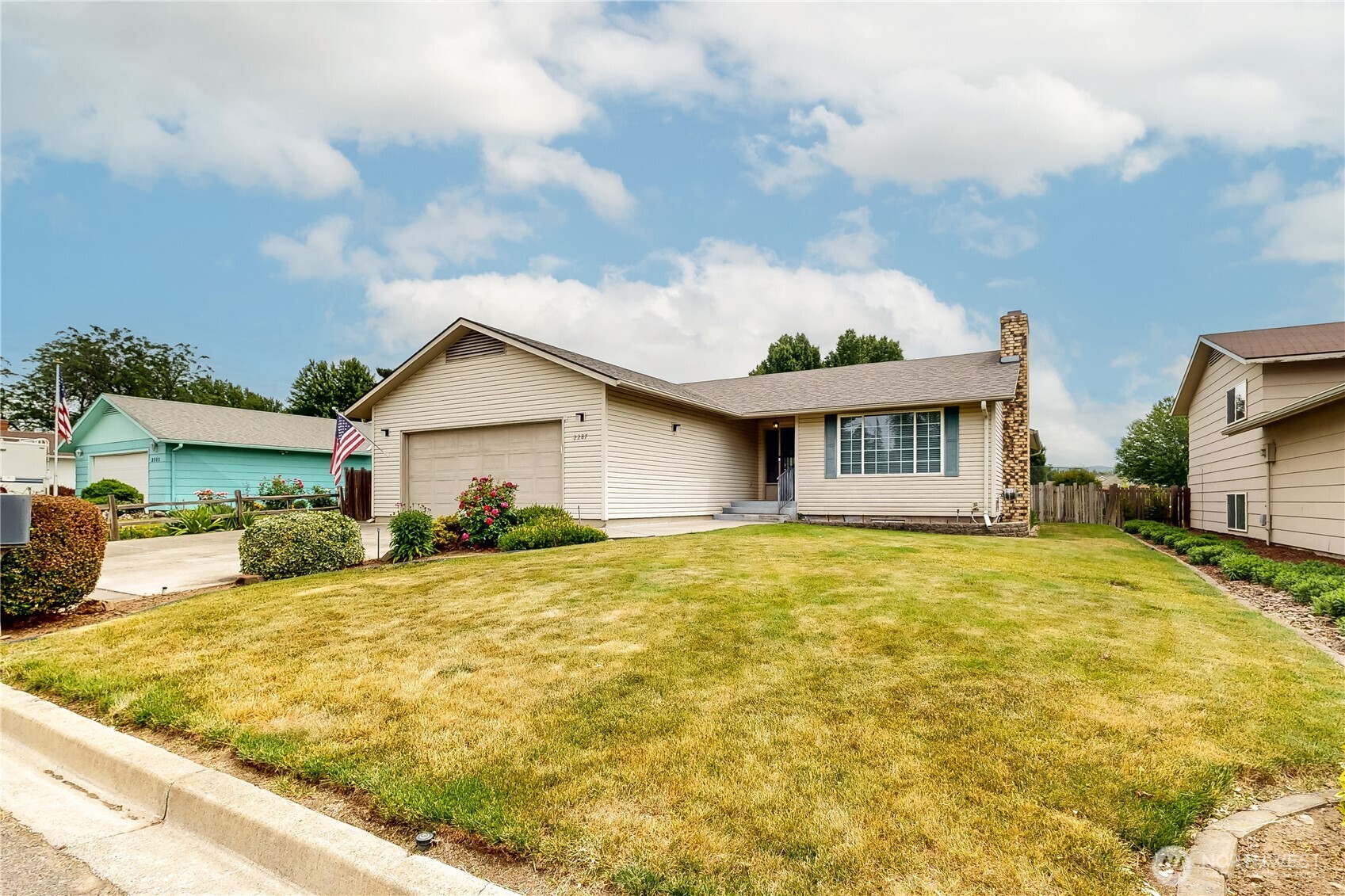 2287 Granite Drive Property Photo 1
