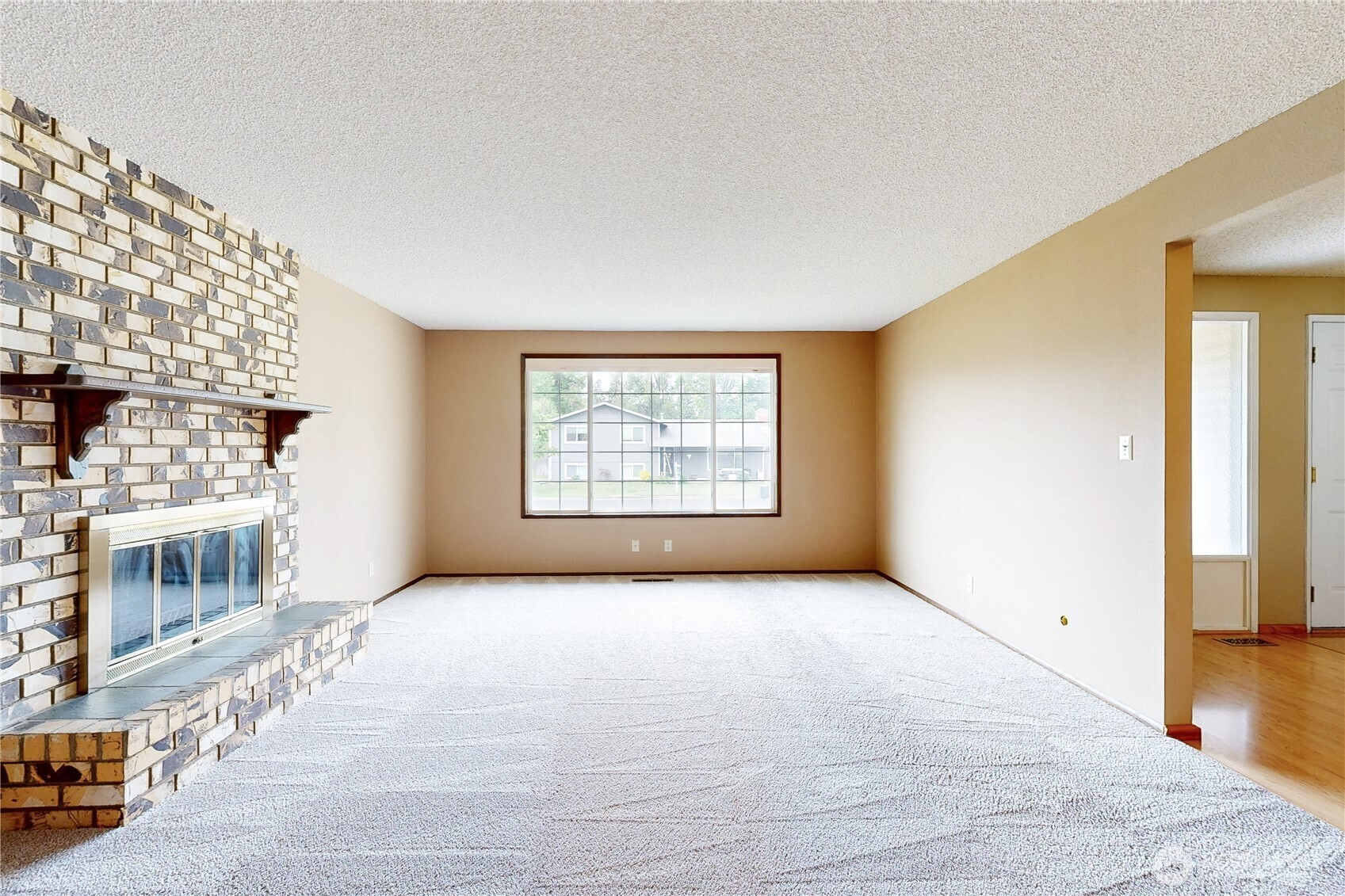 2287 Granite Drive Property Photo 8