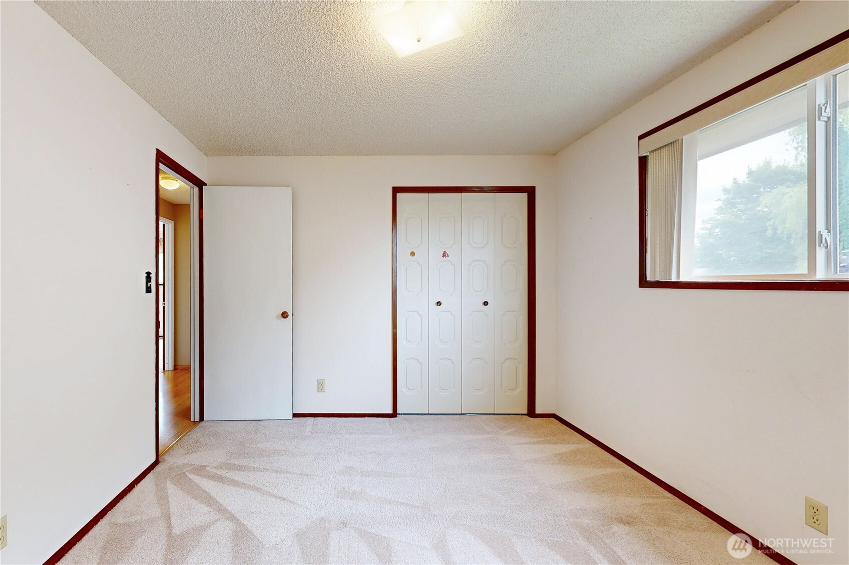 2287 Granite Drive Property Photo 11