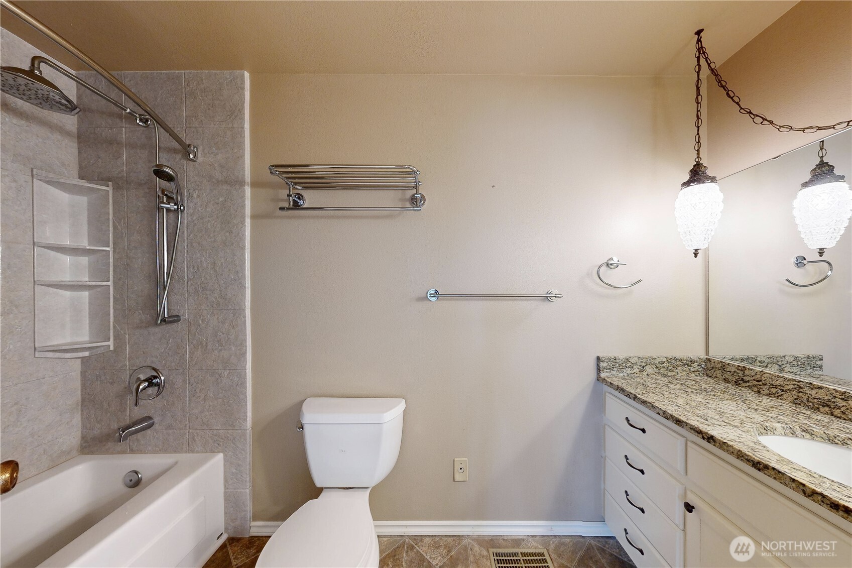 2287 Granite Drive Property Photo 15