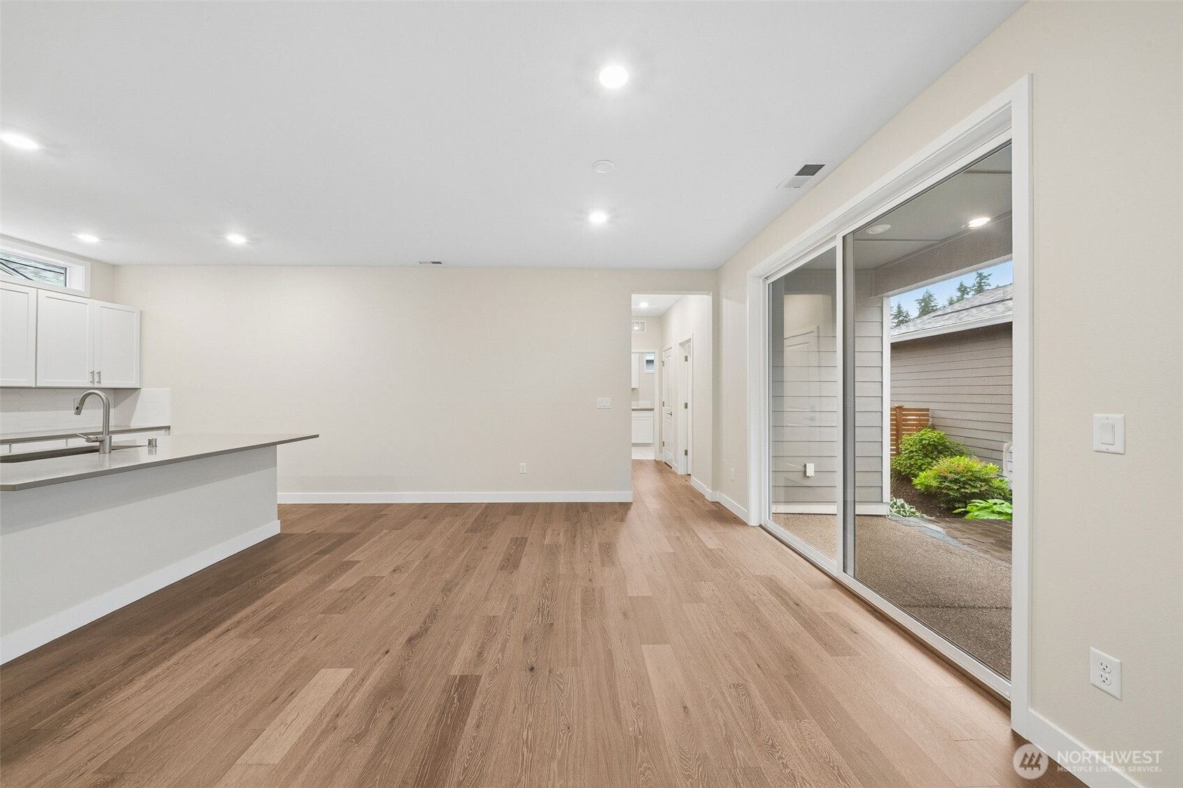 19110 Trilogy Parkway Property Photo 15