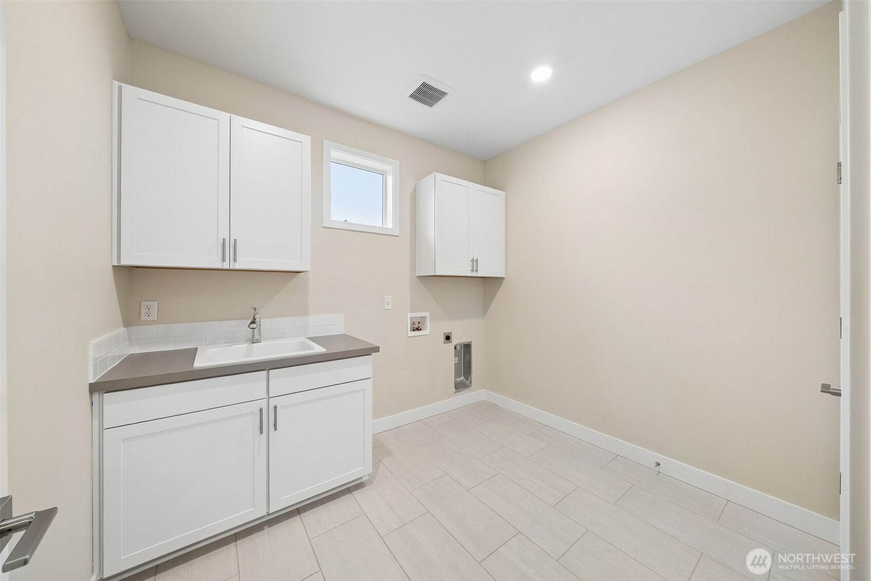 19110 Trilogy Parkway Property Photo 23
