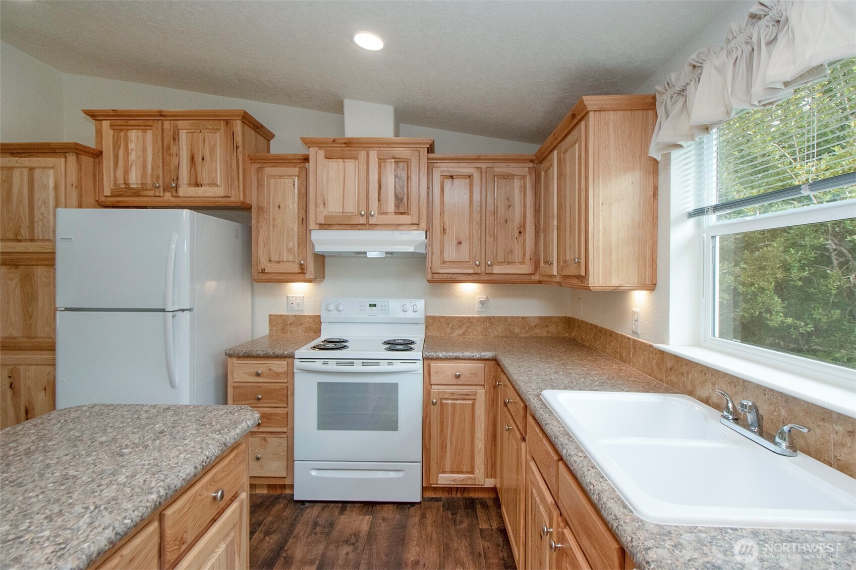 285 Bon Jon View Way Property Photo 8