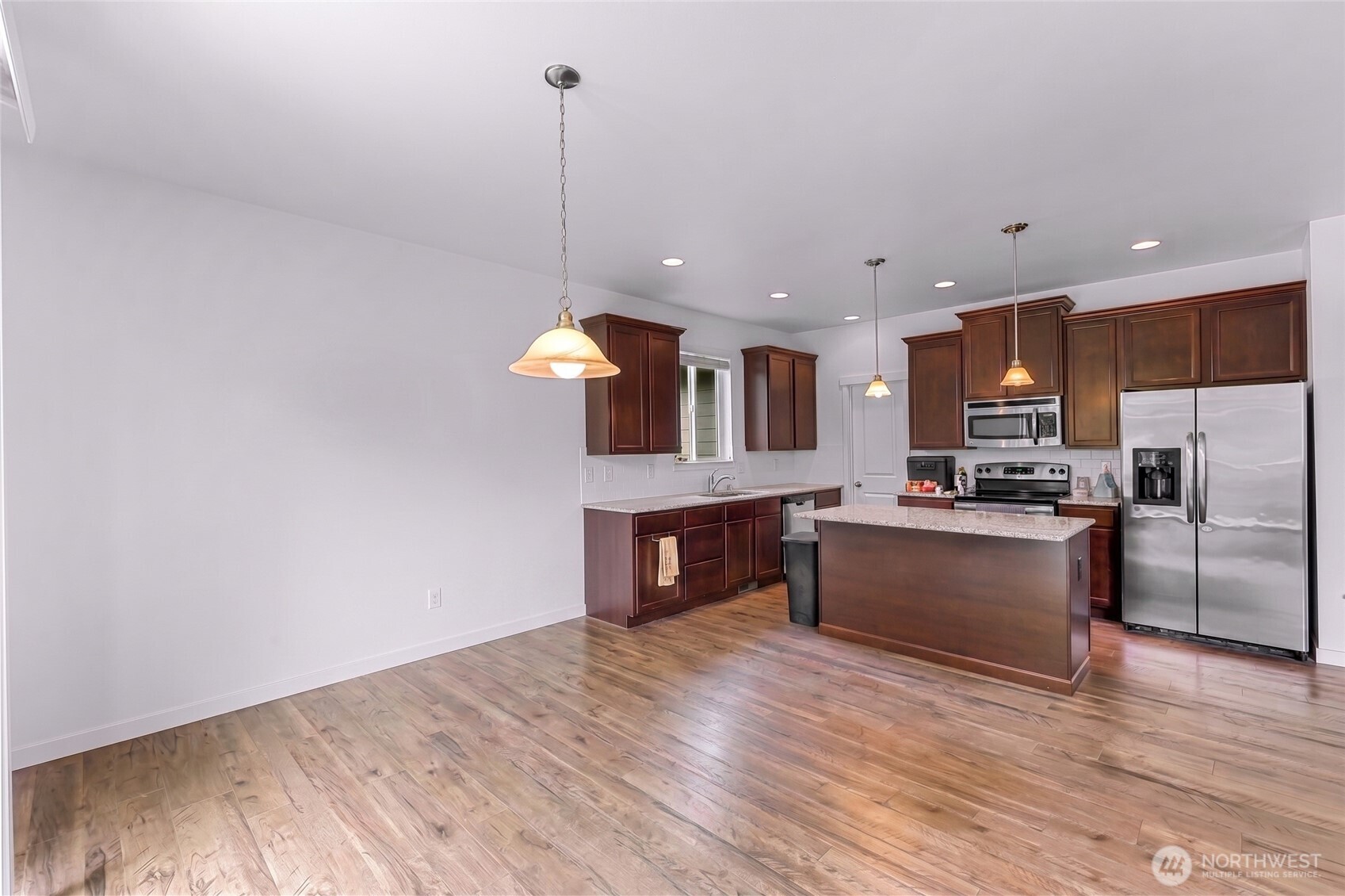 927 Clearwater Court Property Photo 11