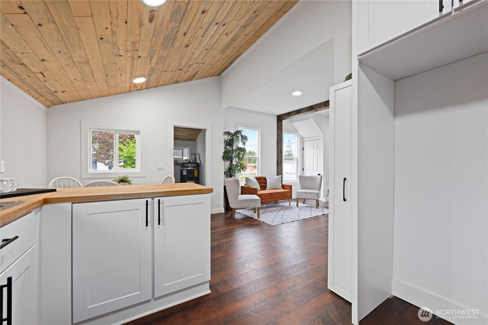 26502 Ridge Avenue Property Photo 17
