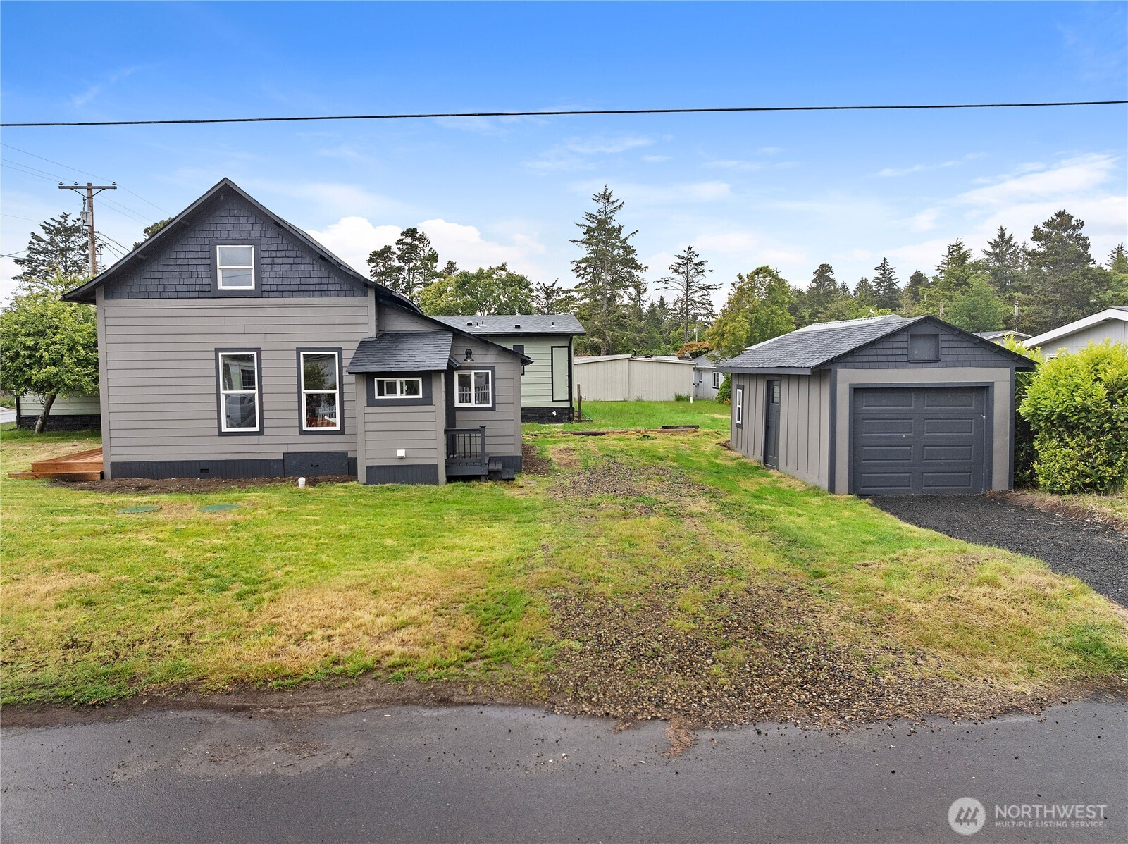 26502 Ridge Avenue Property Photo 23