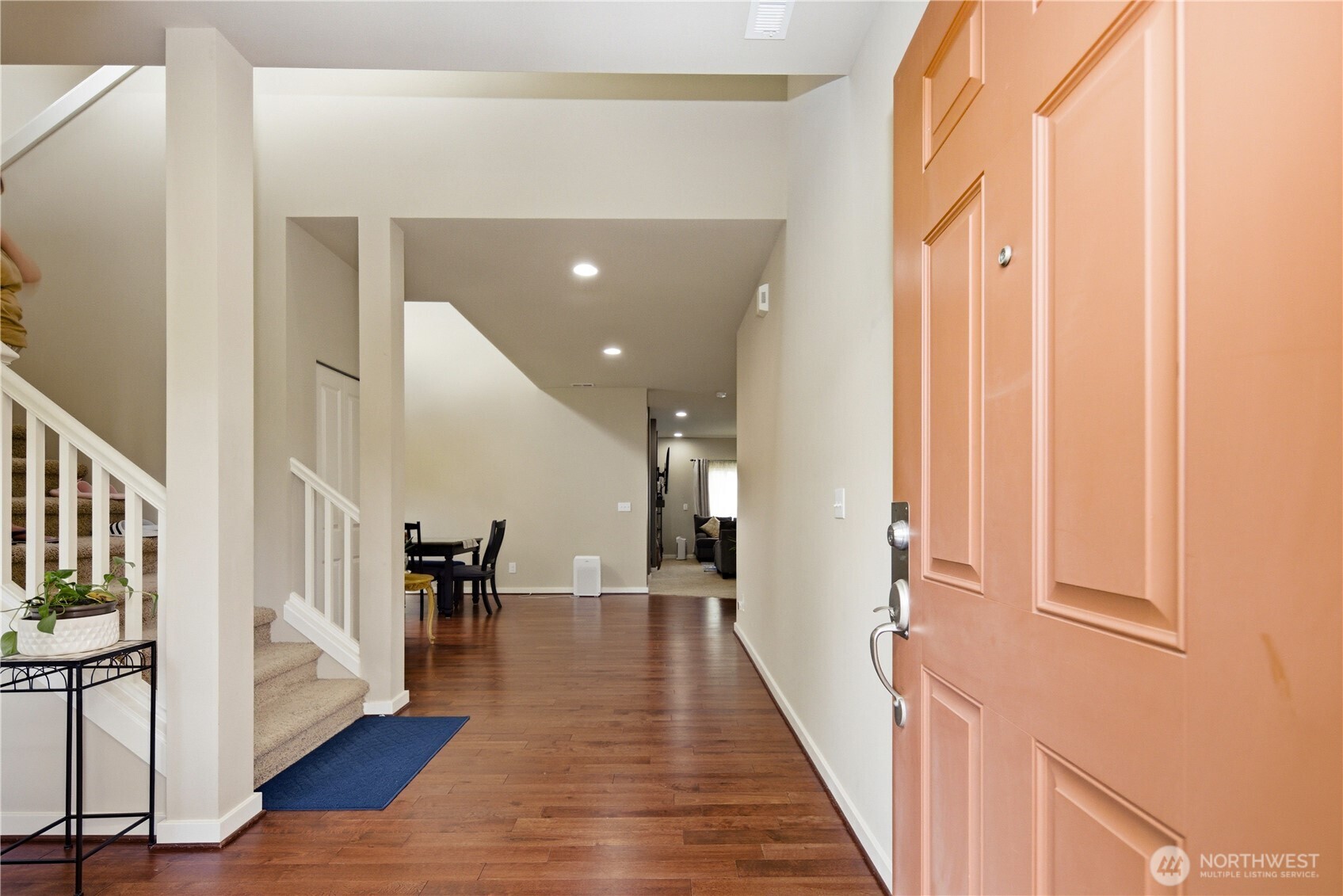 6404 Stuart Place Property Photo 2
