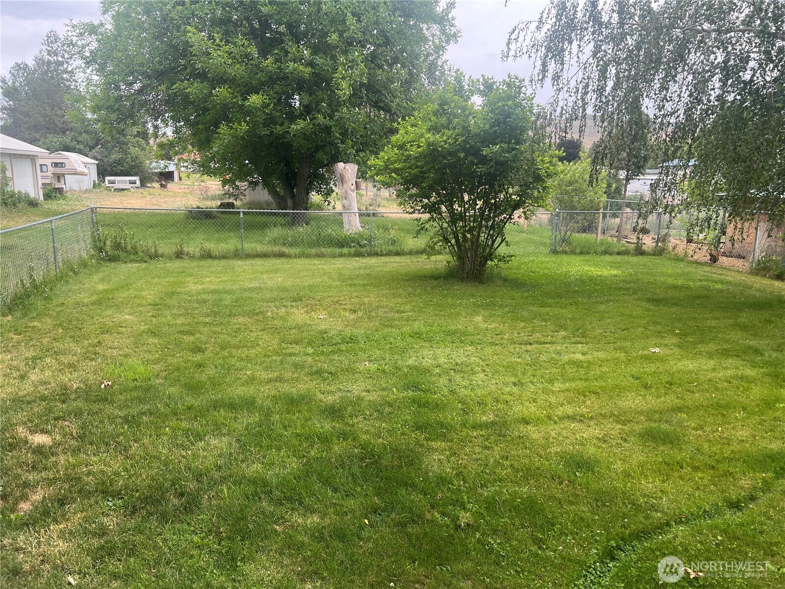 2274 Elmway Property Photo 16
