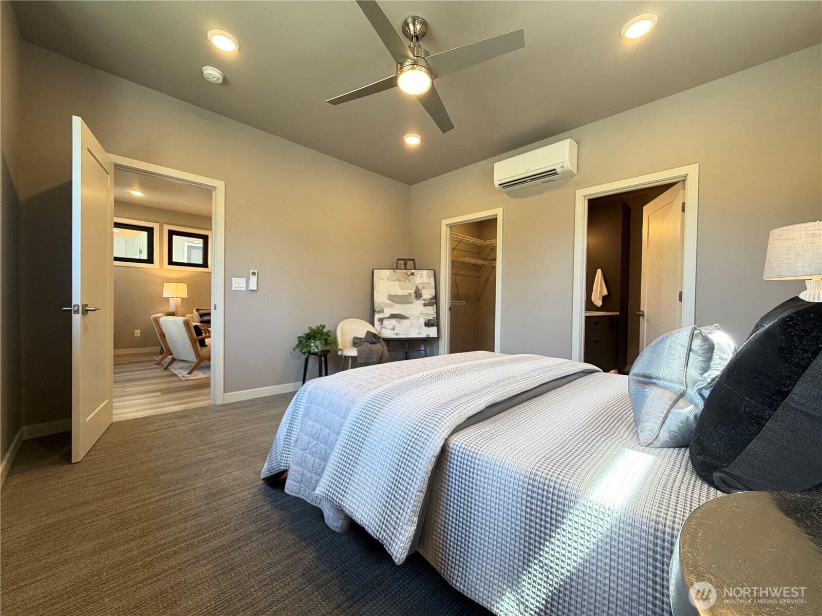 4286 Creston Way Property Photo 10