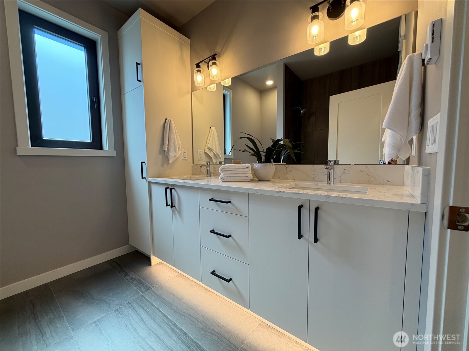4286 Creston Way Property Photo 18