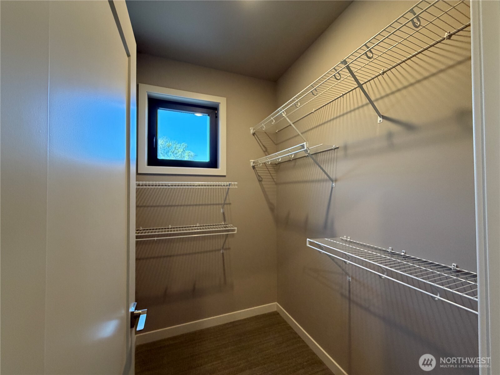 4286 Creston Way Property Photo 21