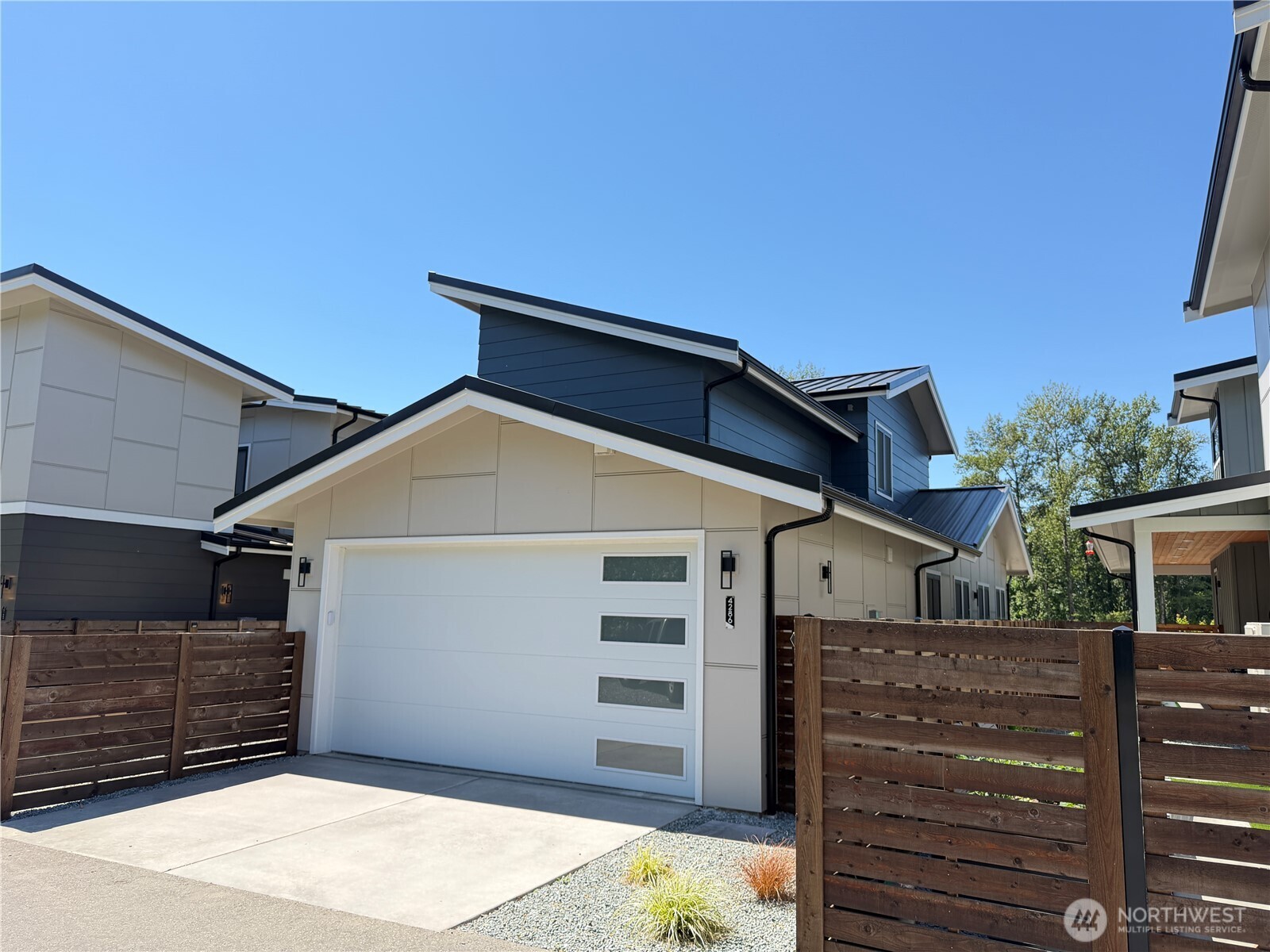 4286 Creston Way Property Photo 34