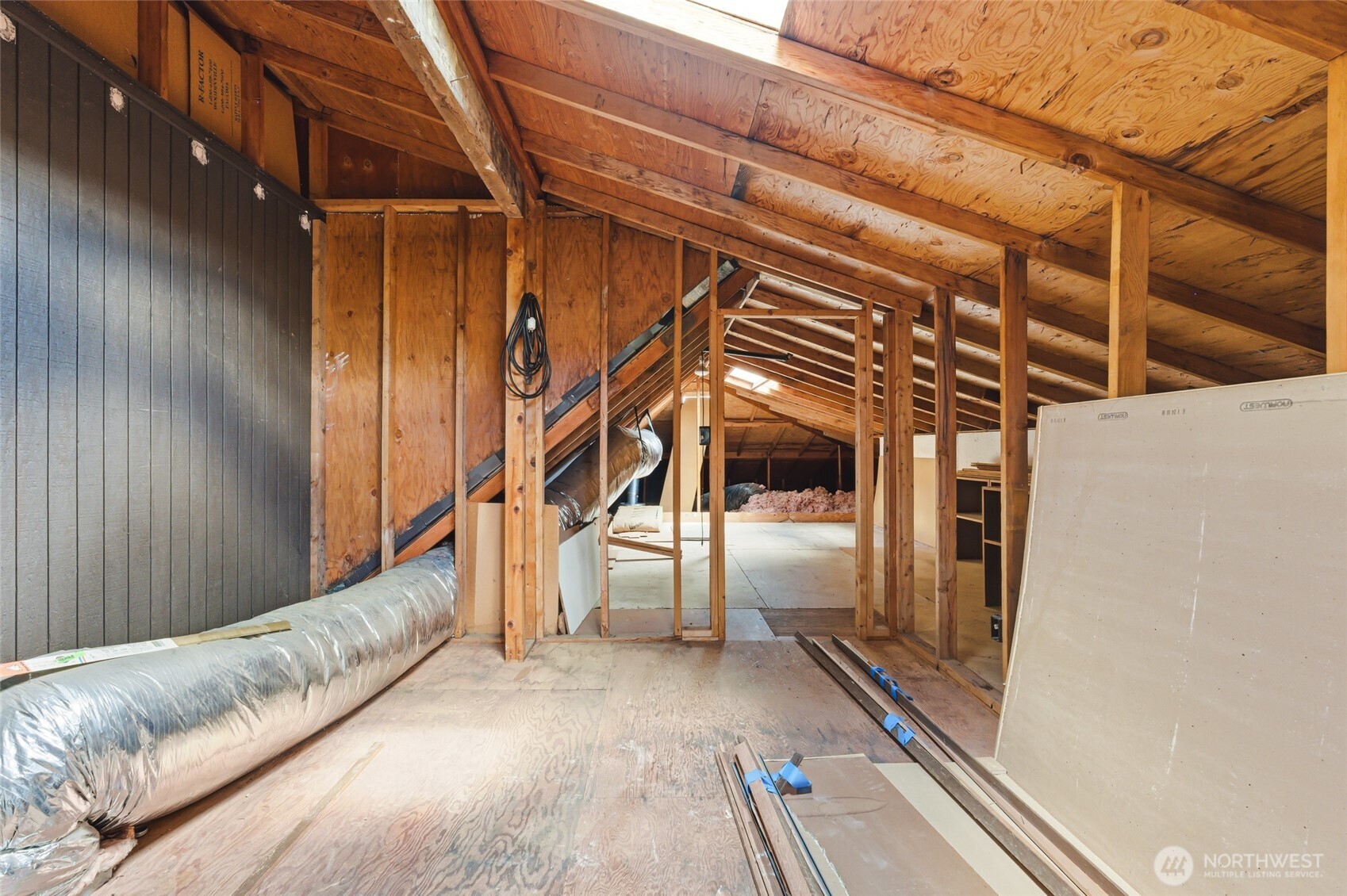 2406 Emerald Drive Property Photo 34