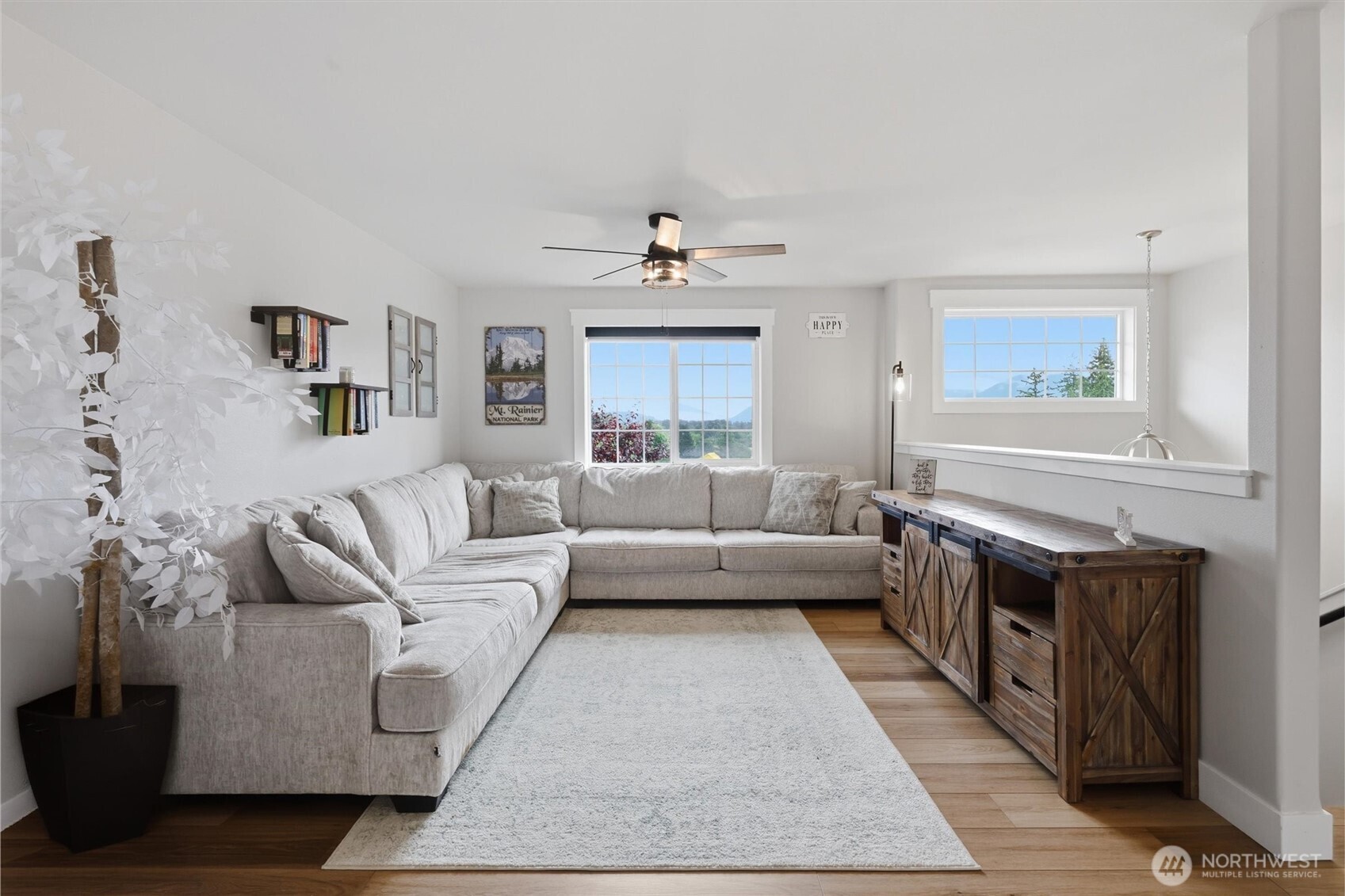 1424 Vecchio Court Property Photo 8