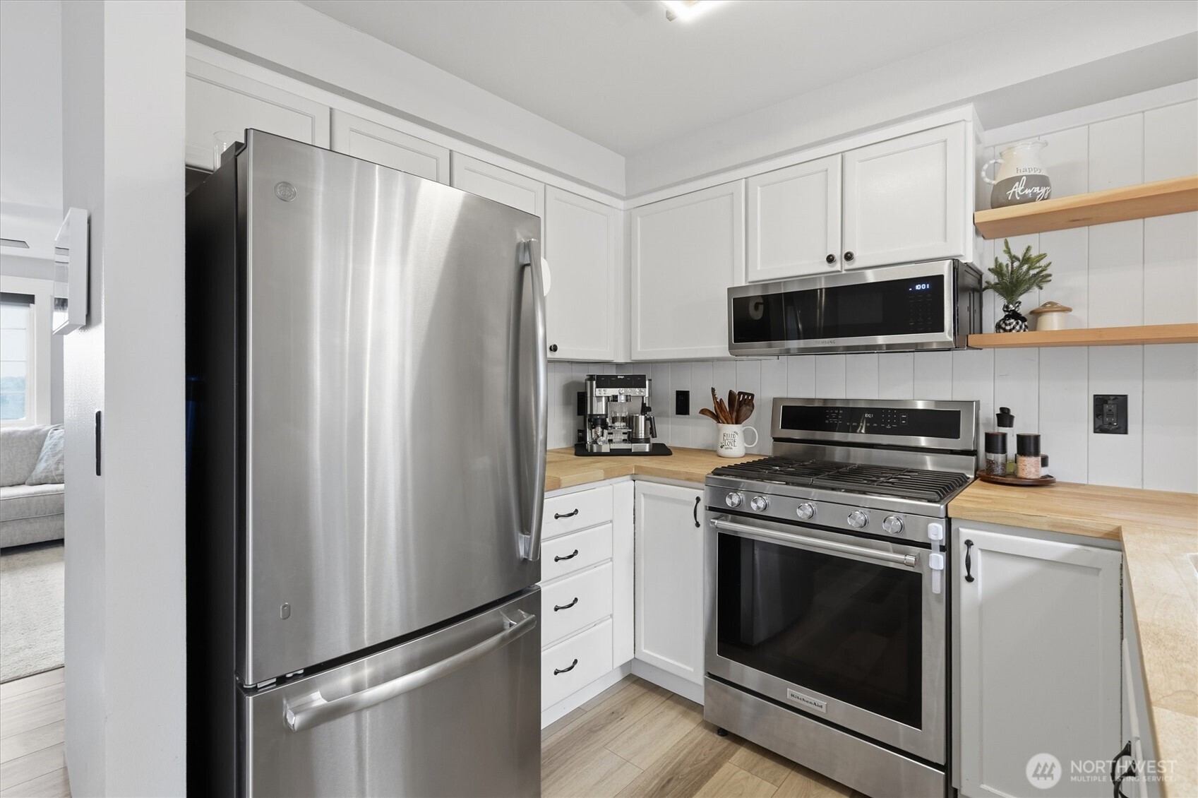 1424 Vecchio Court Property Photo 16