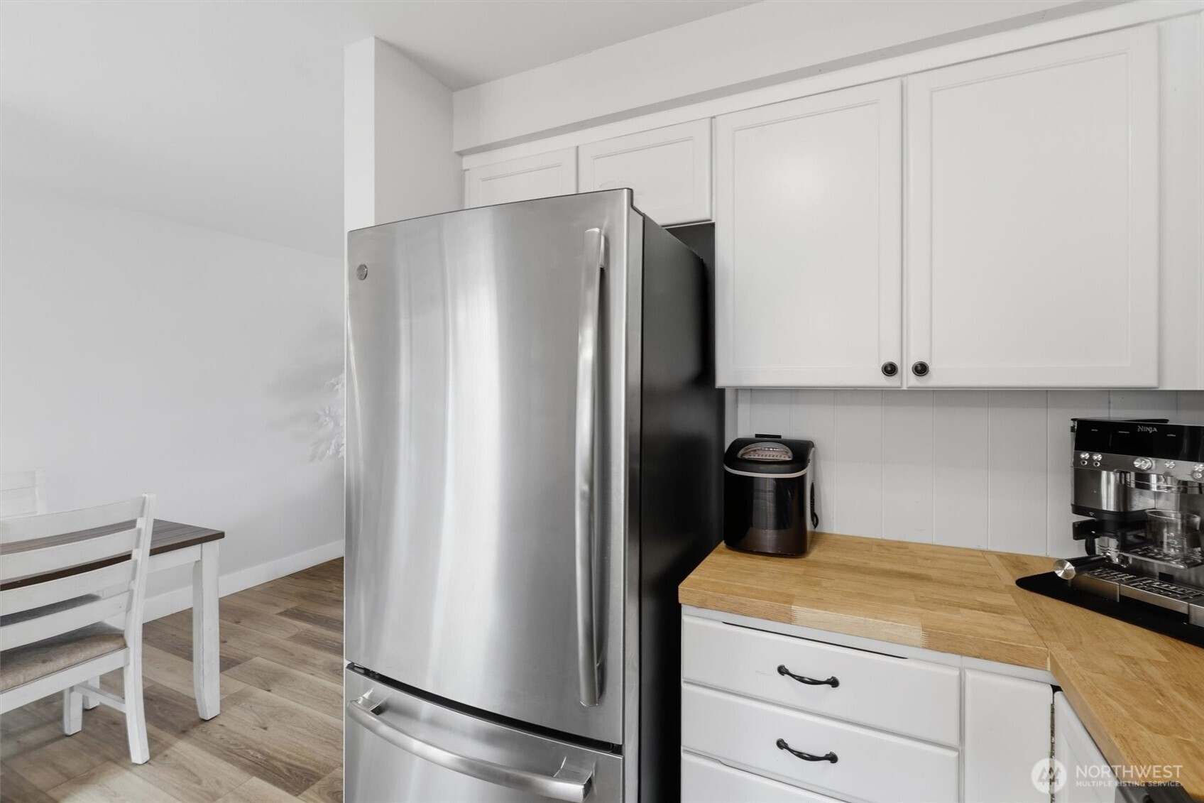 1424 Vecchio Court Property Photo 17