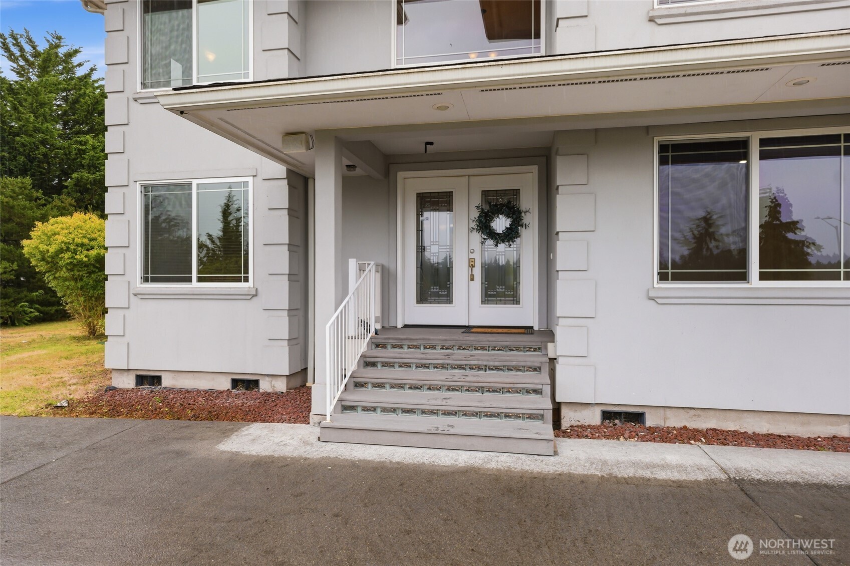 9347 Piperhill Drive Property Photo 8