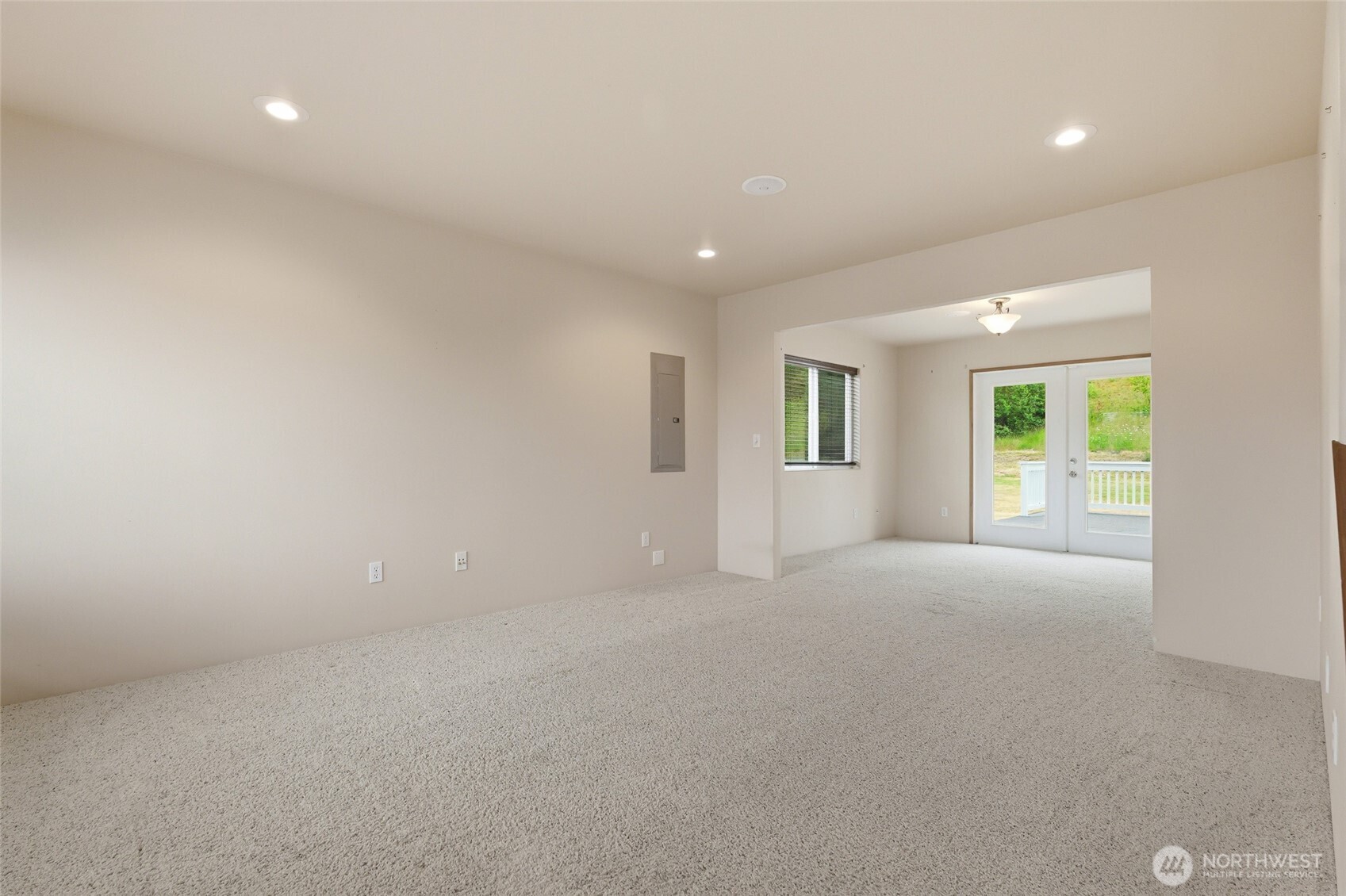 9347 Piperhill Drive Property Photo 18