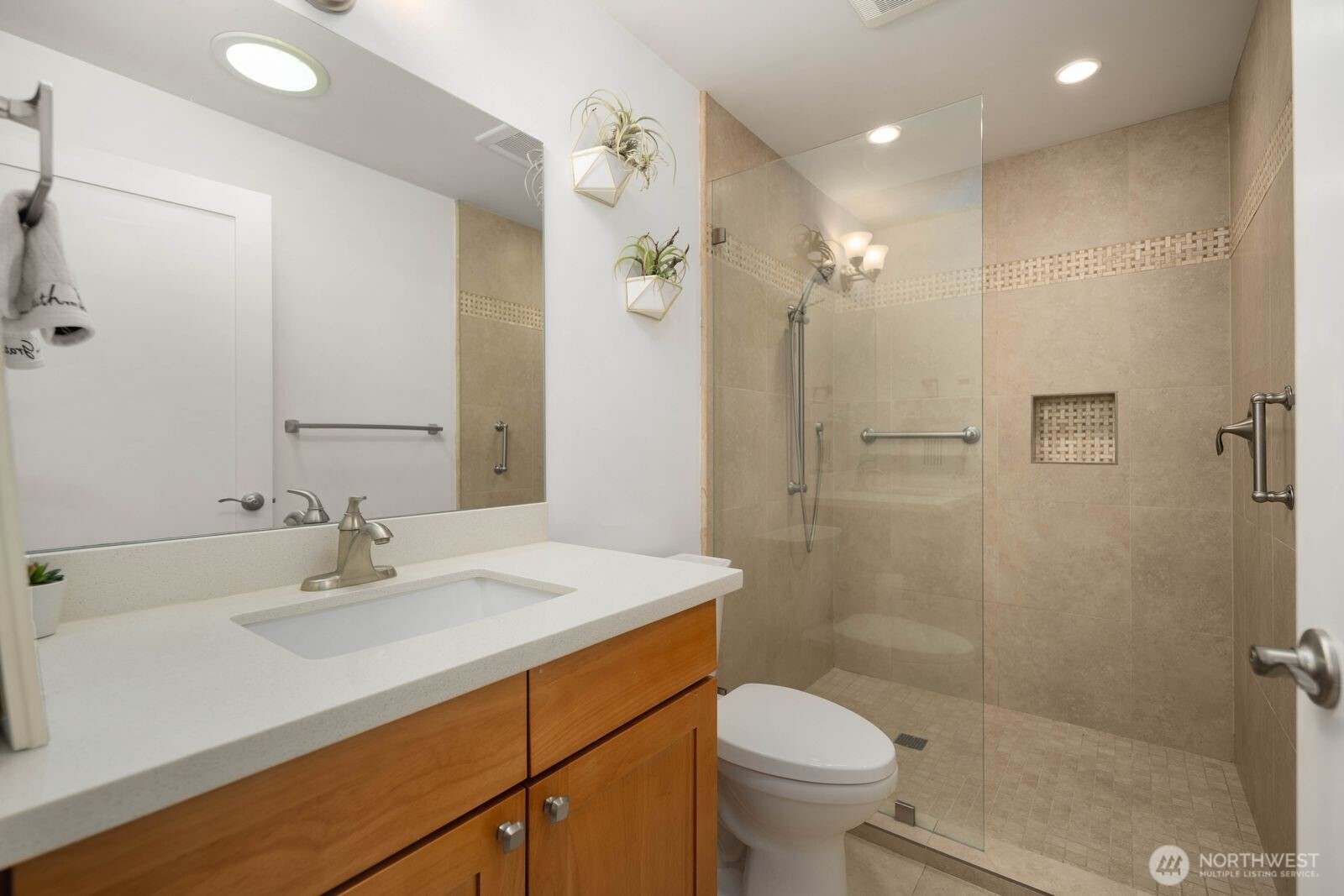 1727 Harbor Avenue N401 Property Photo 19