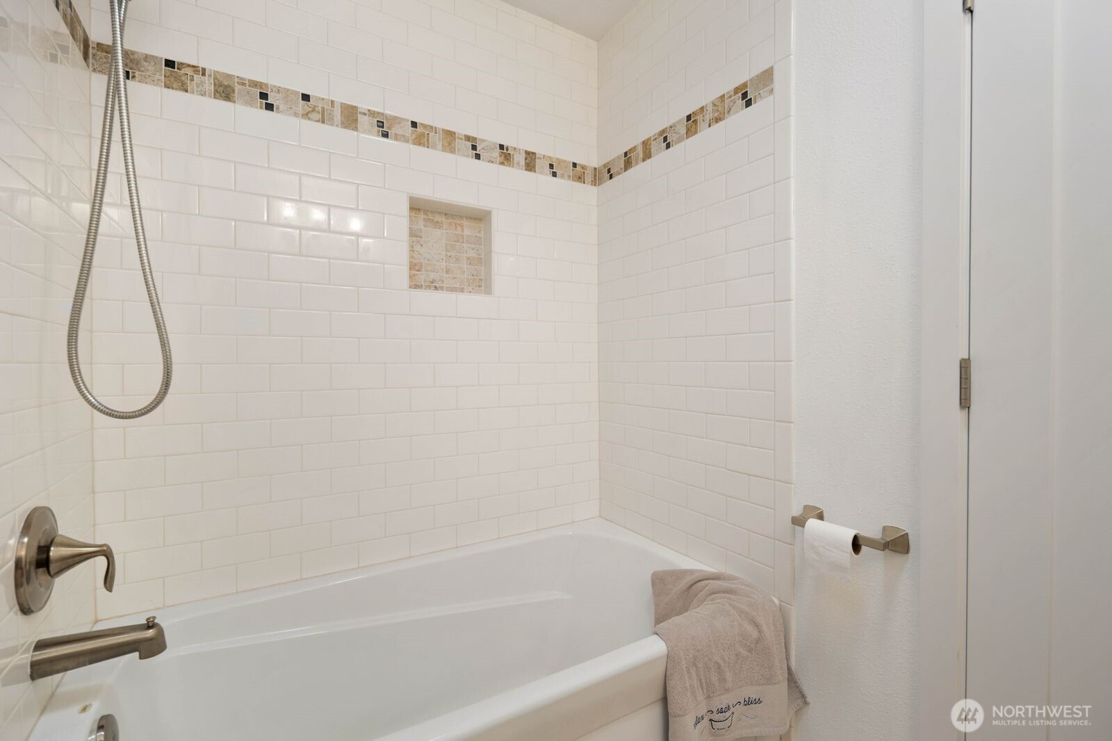 1727 Harbor Avenue N401 Property Photo 23
