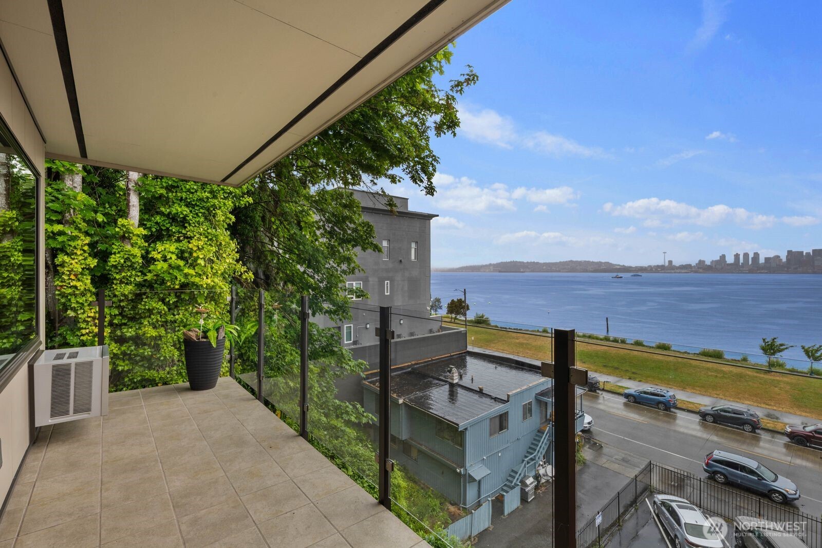 1727 Harbor Avenue N401 Property Photo 24