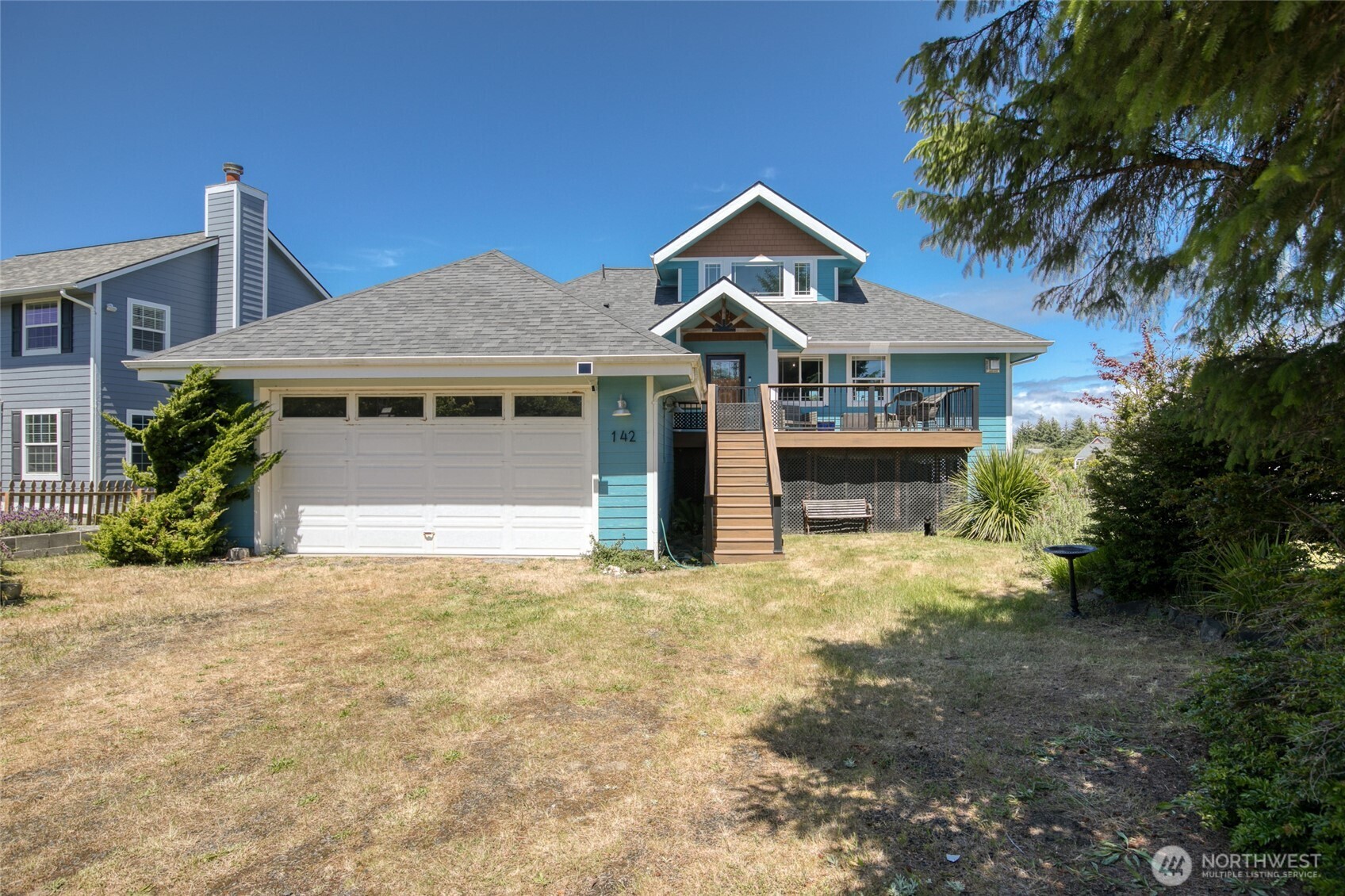 142 Sea Breeze Loop Property Photo 3