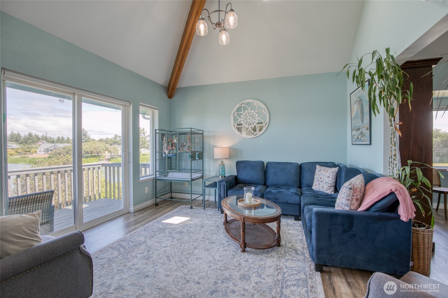 142 Sea Breeze Loop Property Photo 12