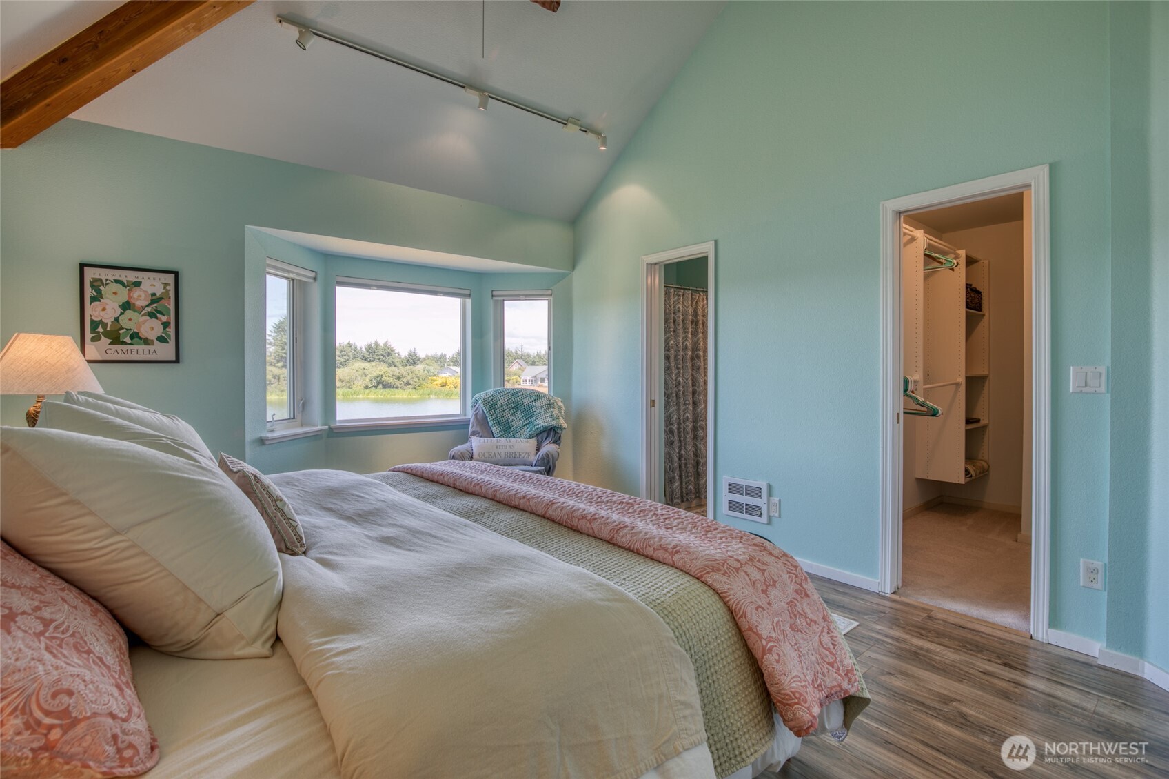 142 Sea Breeze Loop Property Photo 17