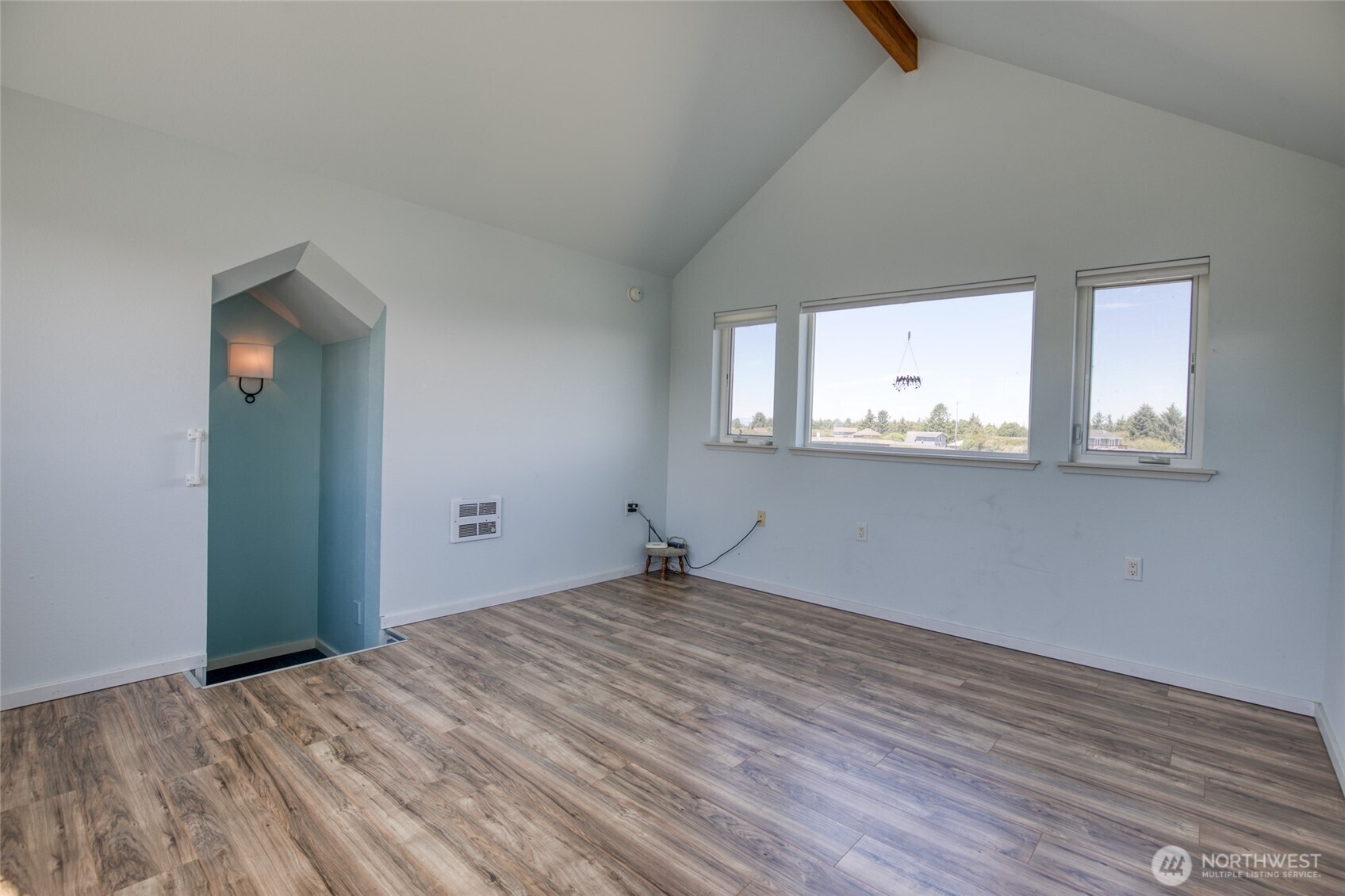 142 Sea Breeze Loop Property Photo 22