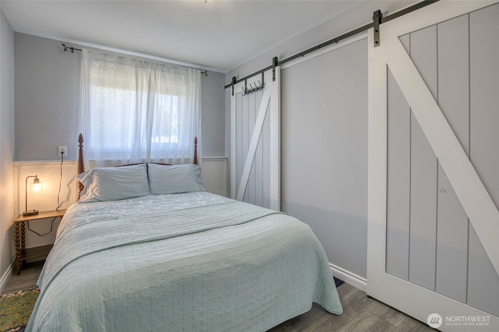 142 Sea Breeze Loop Property Photo 31