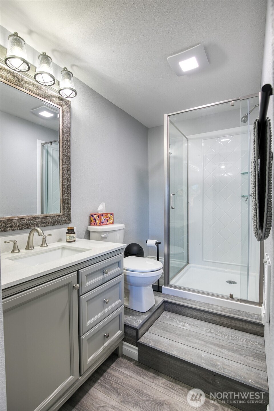 142 Sea Breeze Loop Property Photo 32
